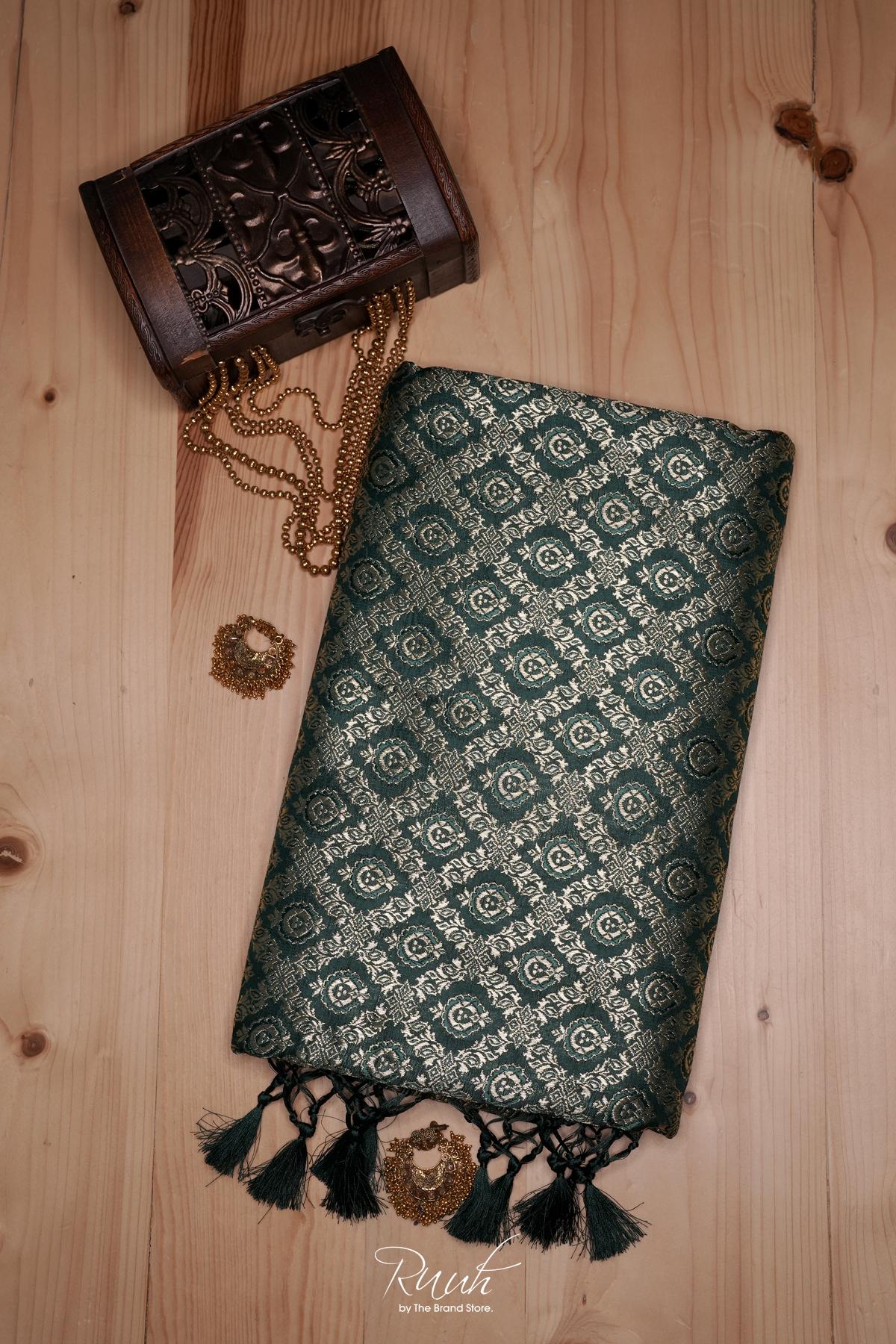 DARK GREEN BANARASI SEMI KATAN SAREE