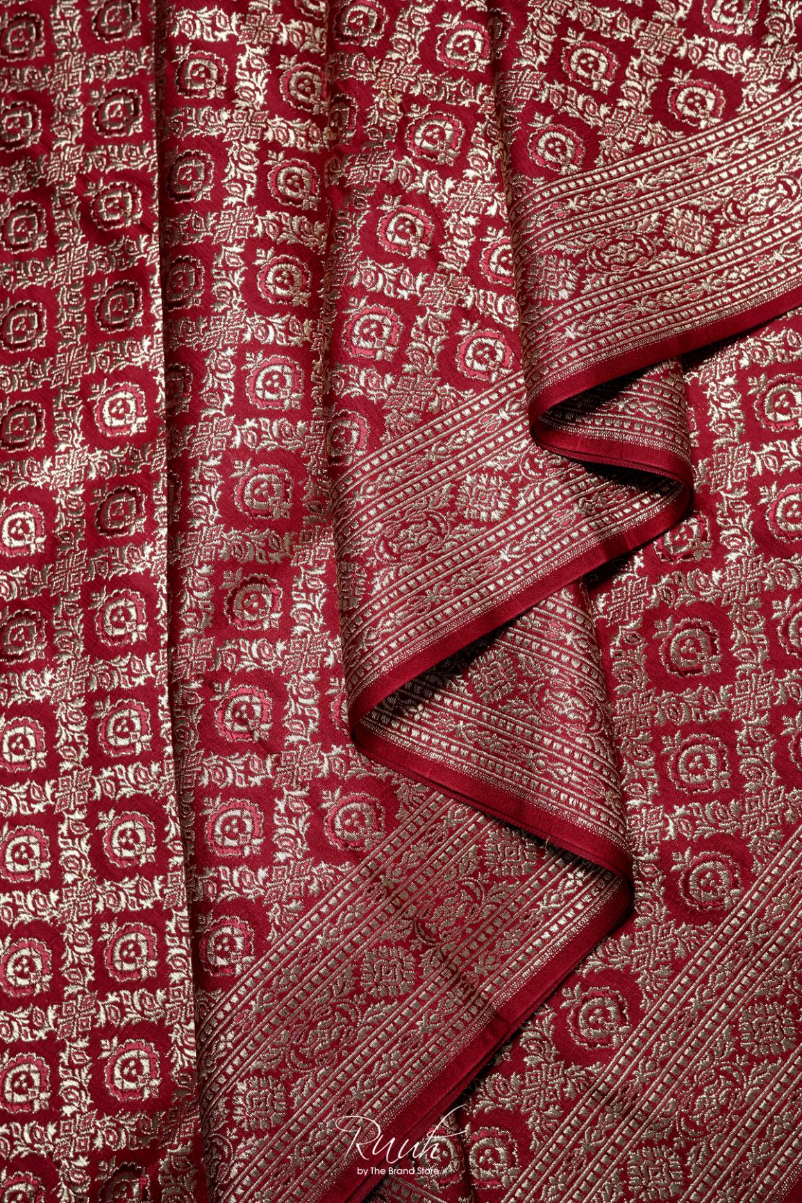 DEEP RED BANARASI SEMI KATAN SAREE