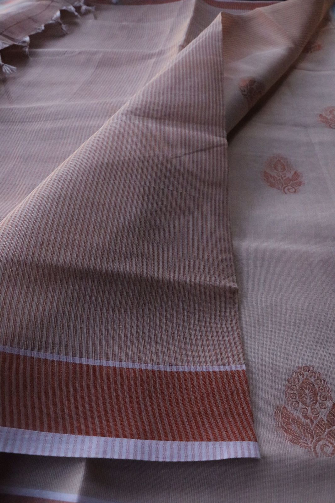 ROSE GOLD FLORAL SAREE 3