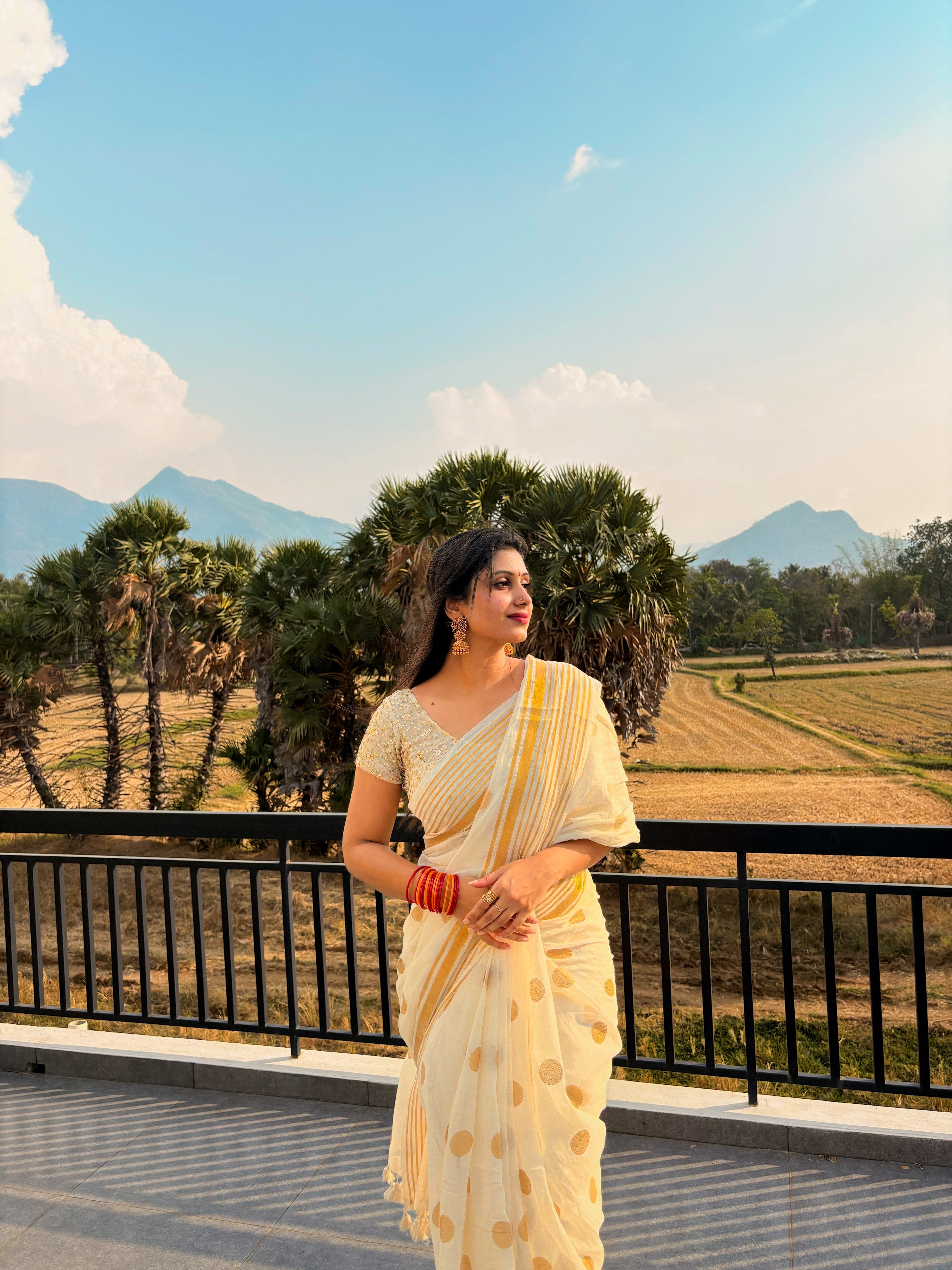 MULMUL SAREE WITH POLKA DOTS - TBS26VC