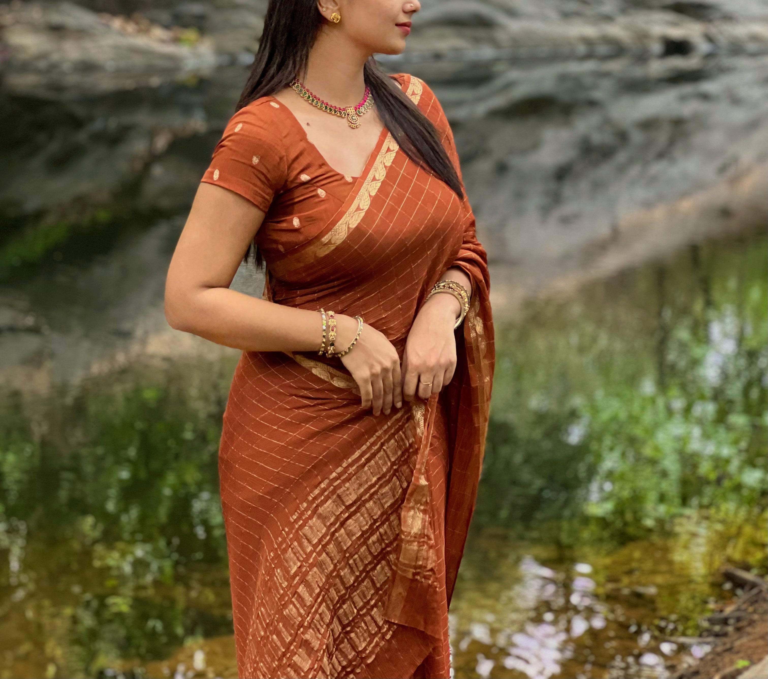 BROWN VISCOSE CHINNON SAREE- TBS26VC1- PREBOOK