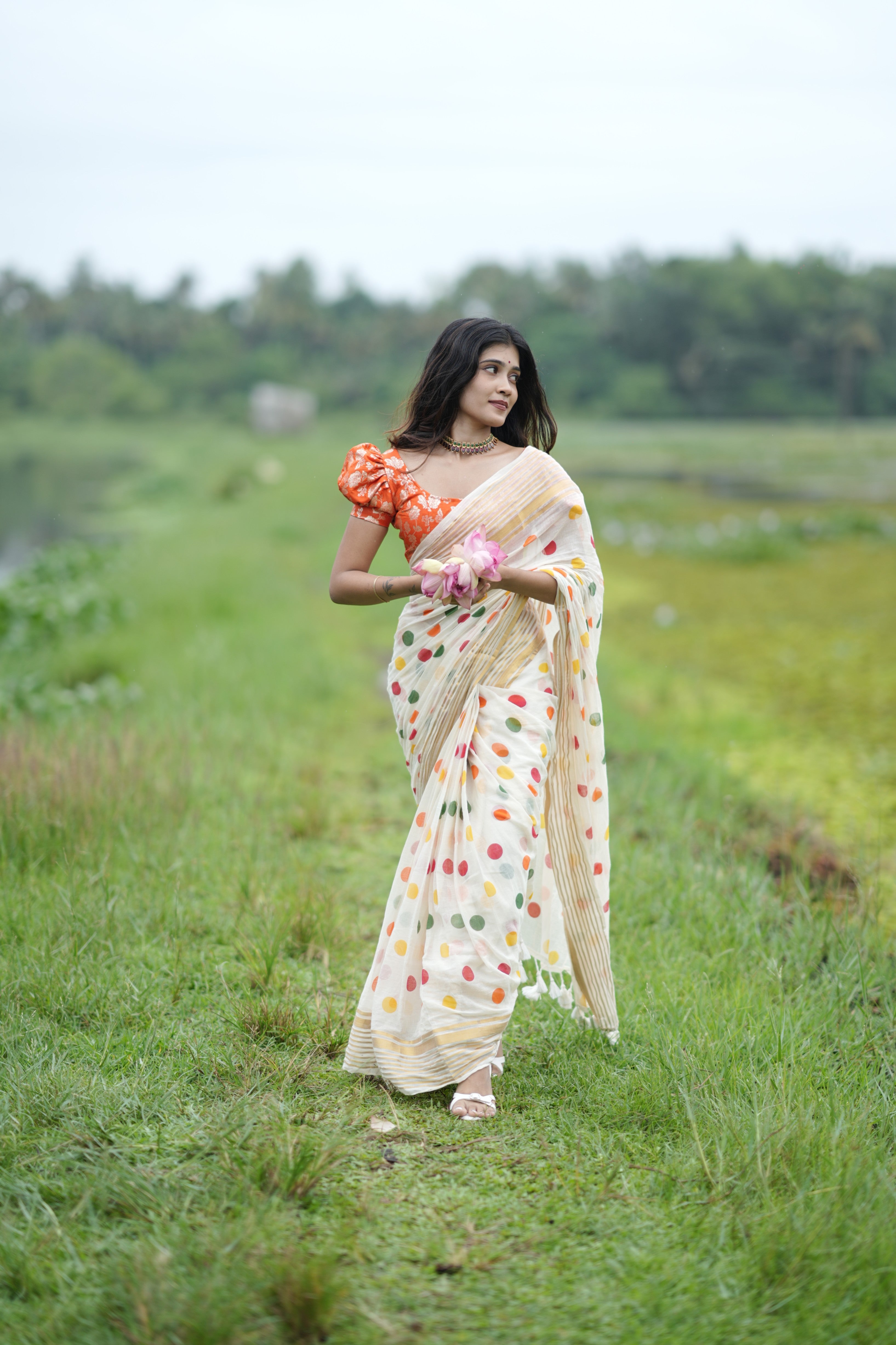 MULMUL SAREE WITH MULTICOLOUR POLKA DOTS - TBS26VC