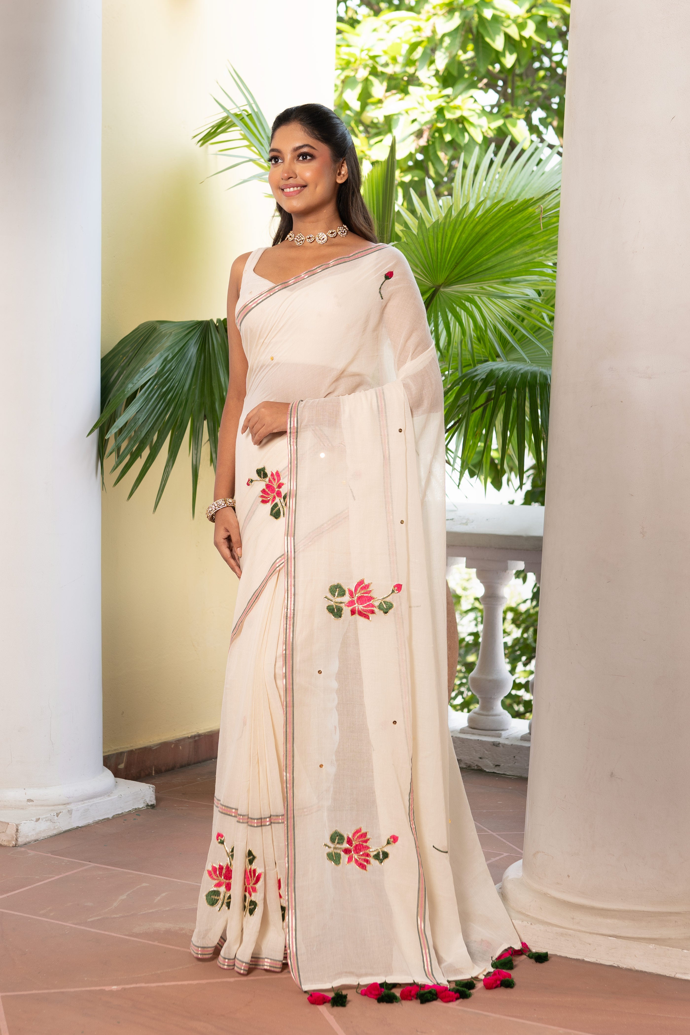 MULMUL SAREE WITH LOTUS EMBROIDERY