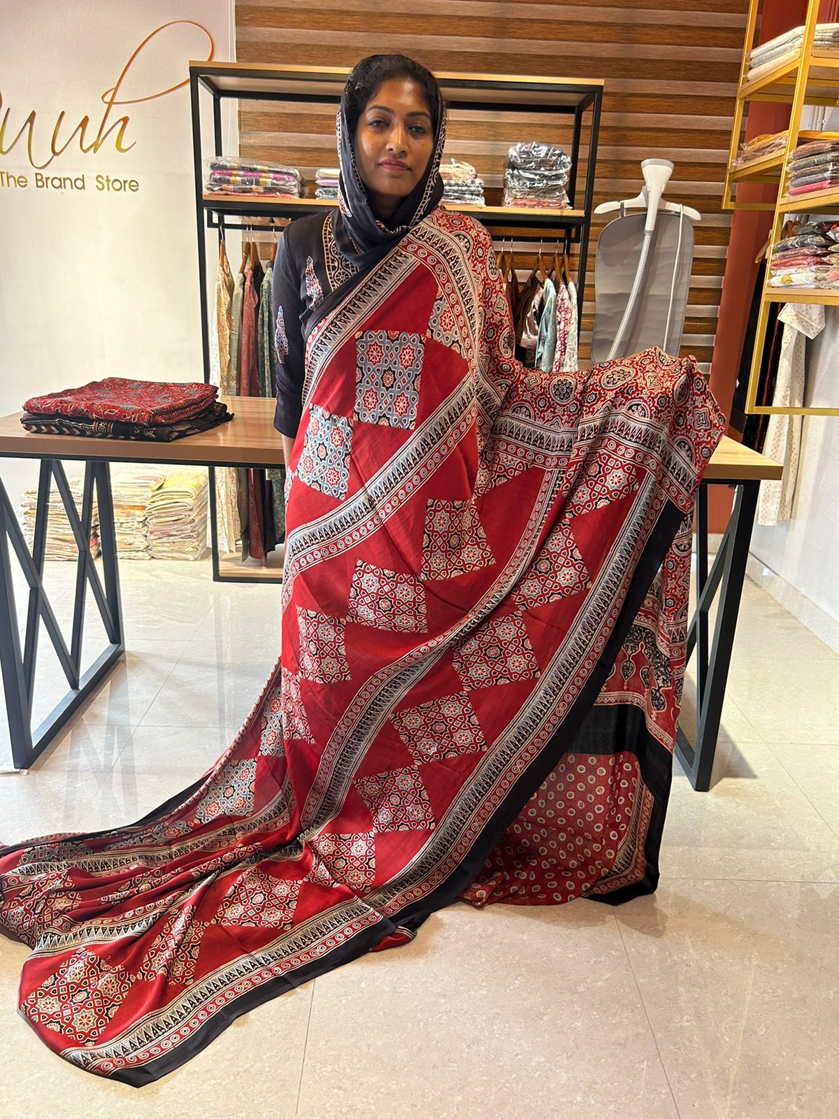 AJRAKH MODAL SILK 8 - TBS26AM