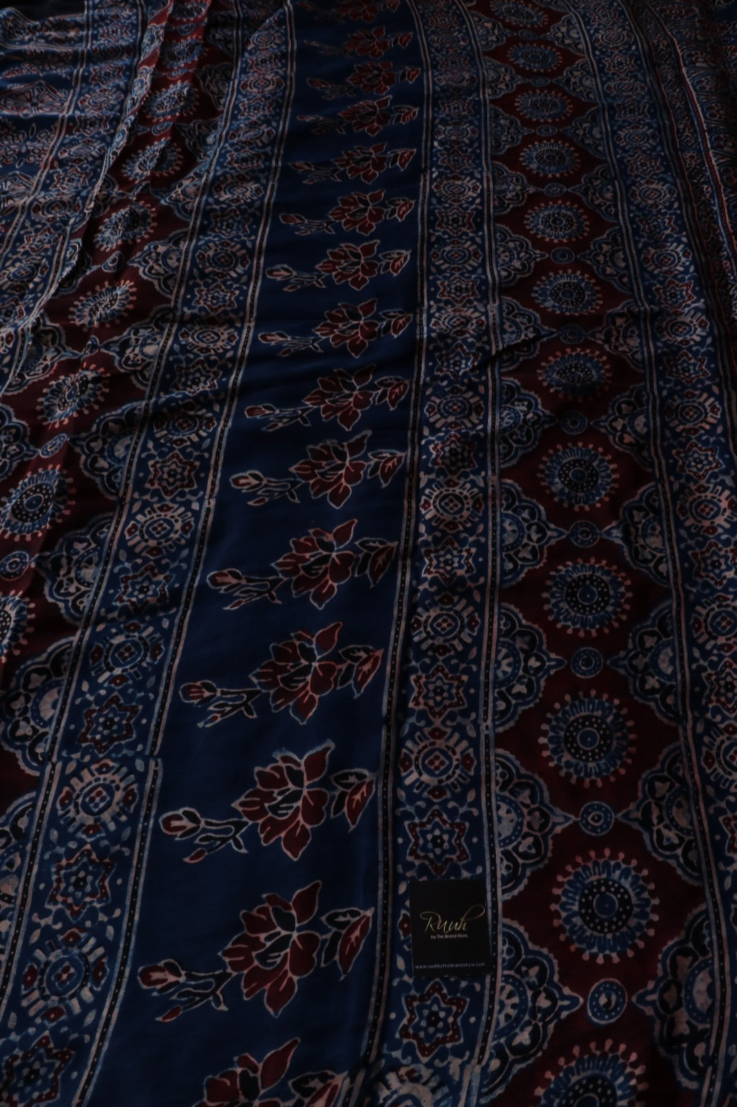 AJRAKH MODAL SILK 5 - TBS26AM