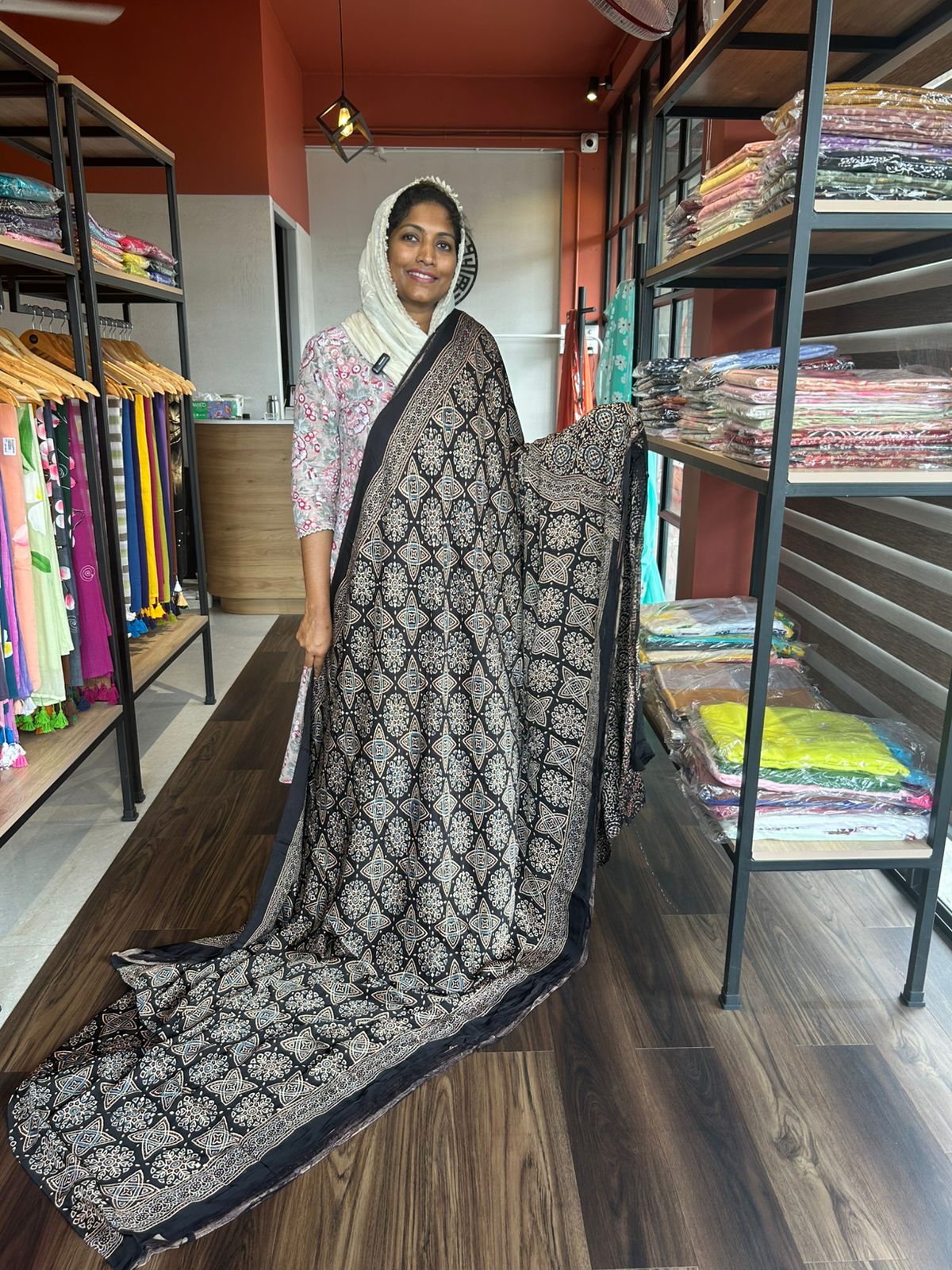 AJRAKH MODAL SILK 3 - TBS26AM