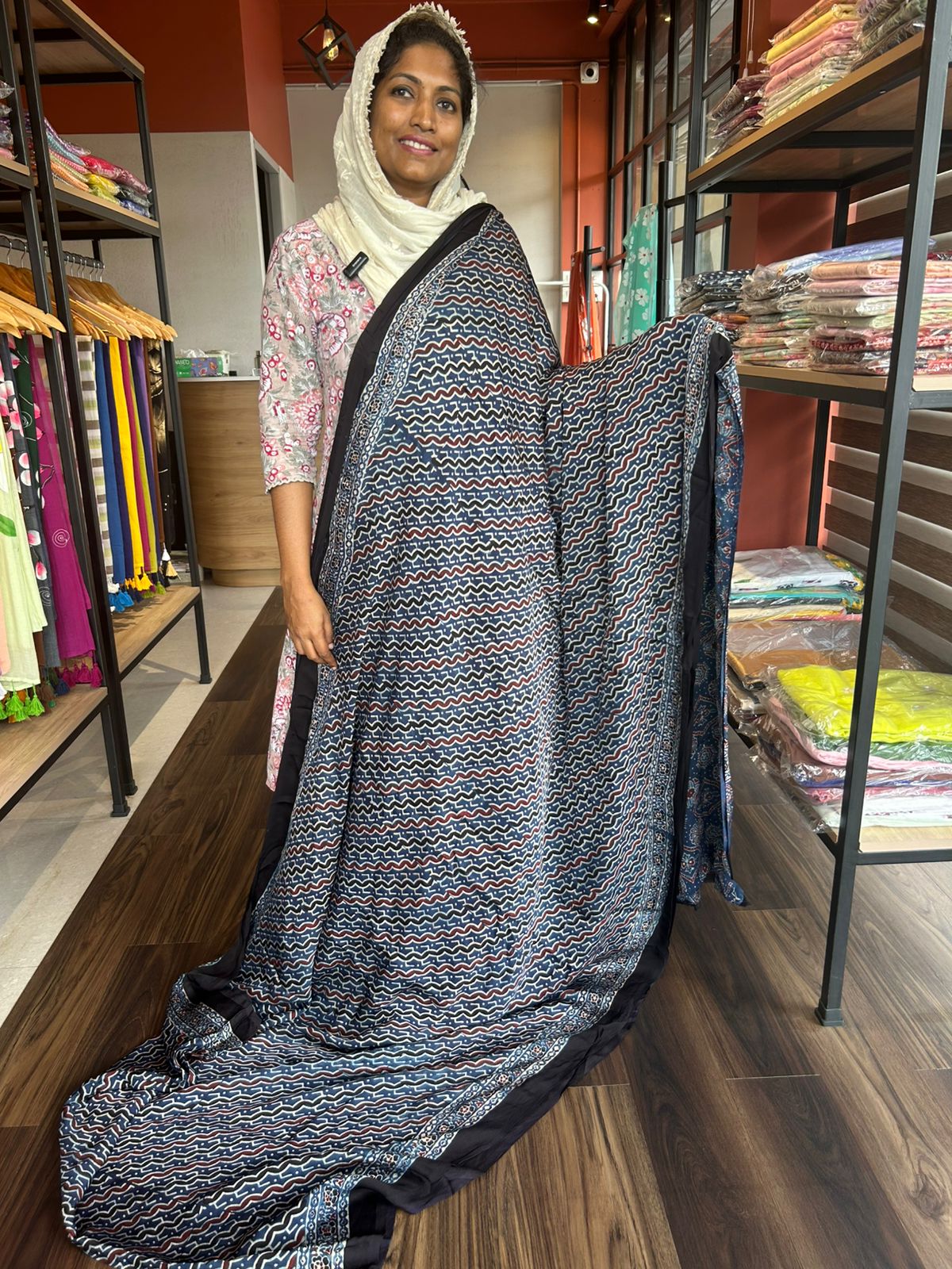 AJRAKH MODAL SILK 6- TBS26AM