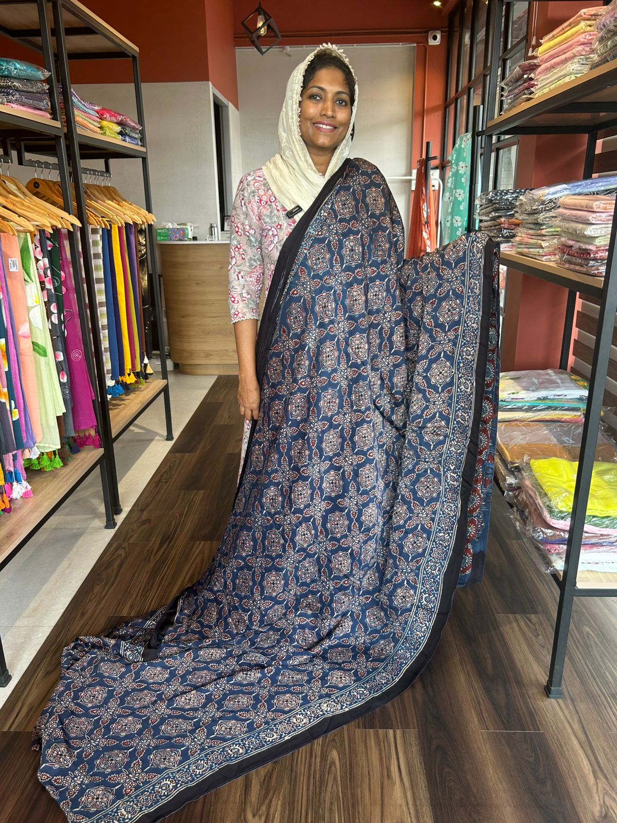AJRAKH MODAL SILK 5 - TBS26AM
