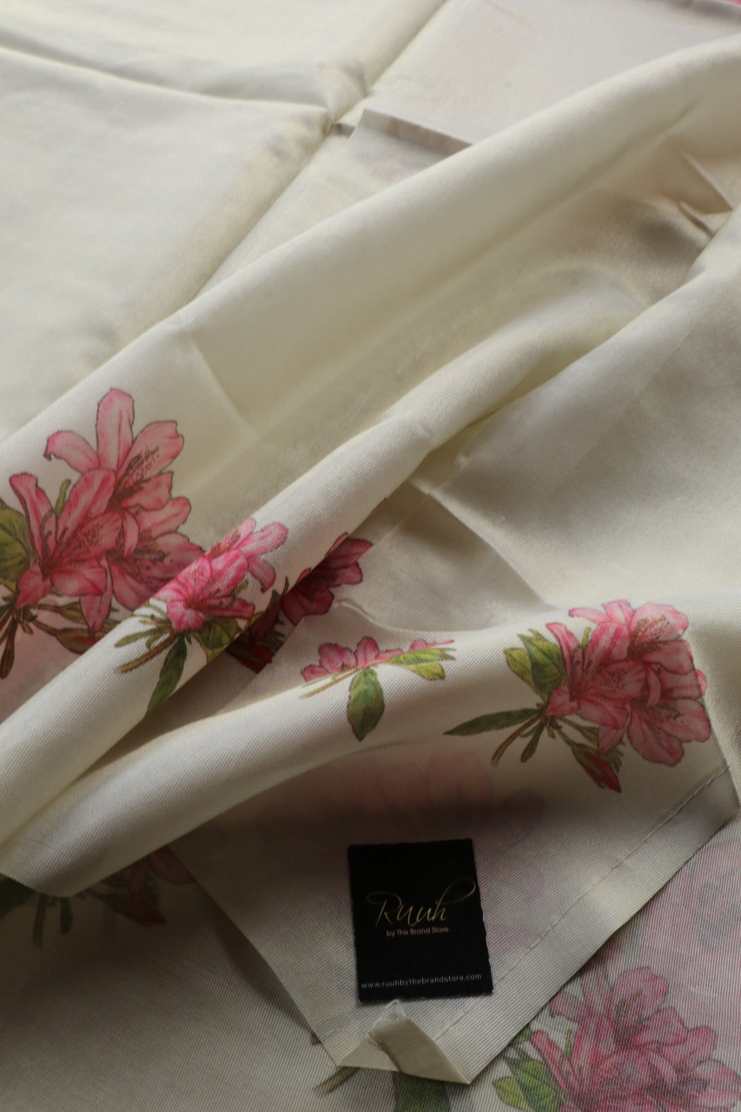 FLORAL TISSUE SILK