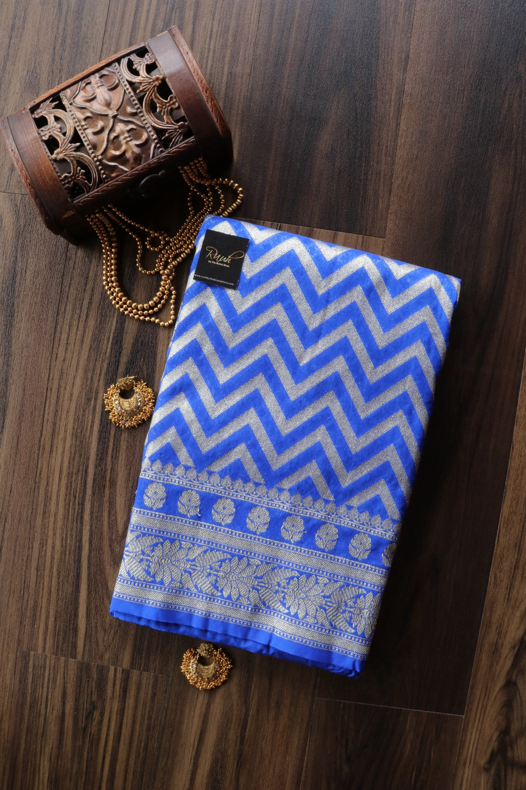 BANARASI SEMI KATAN A4