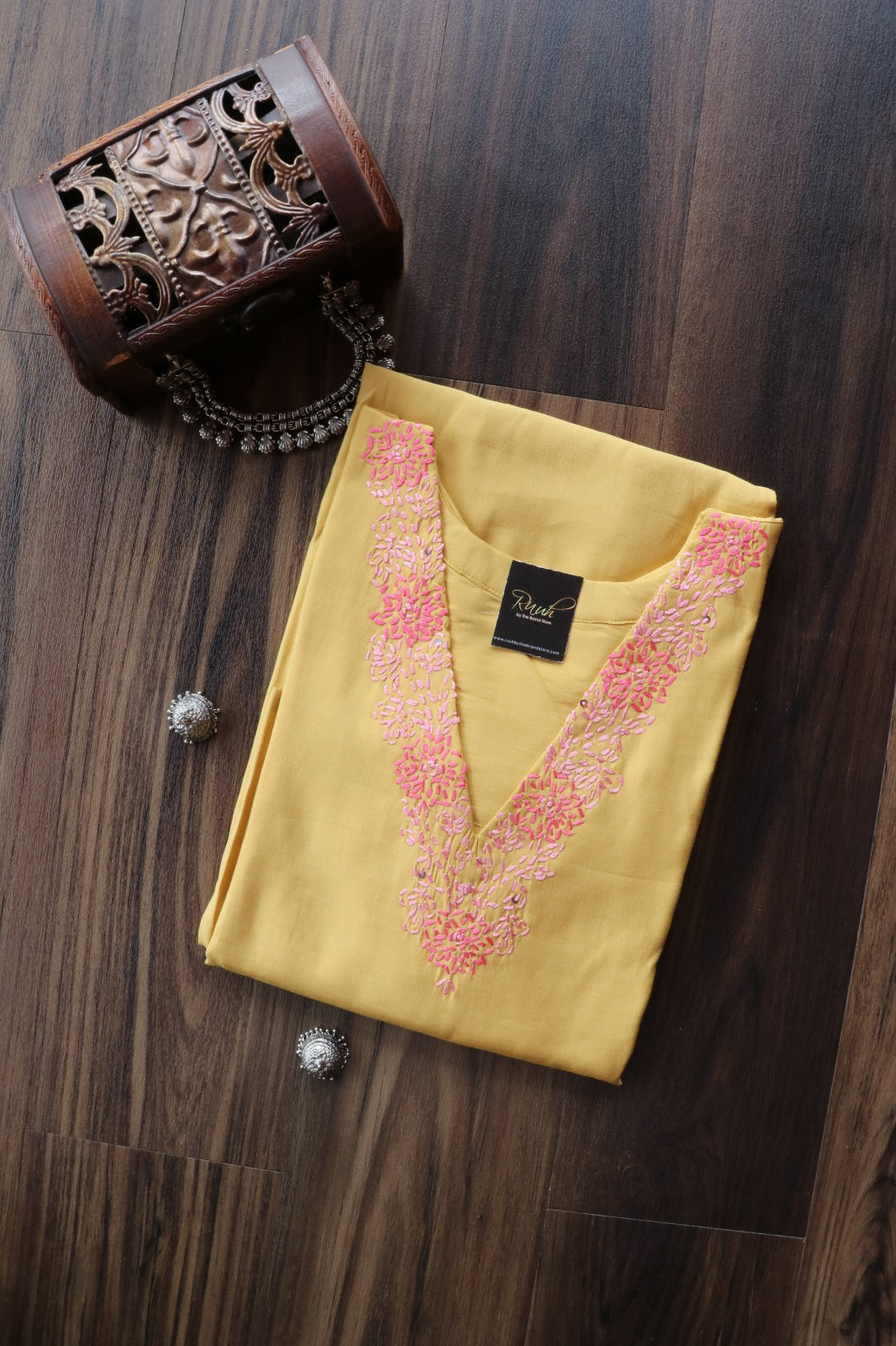 YELLOW V NECK