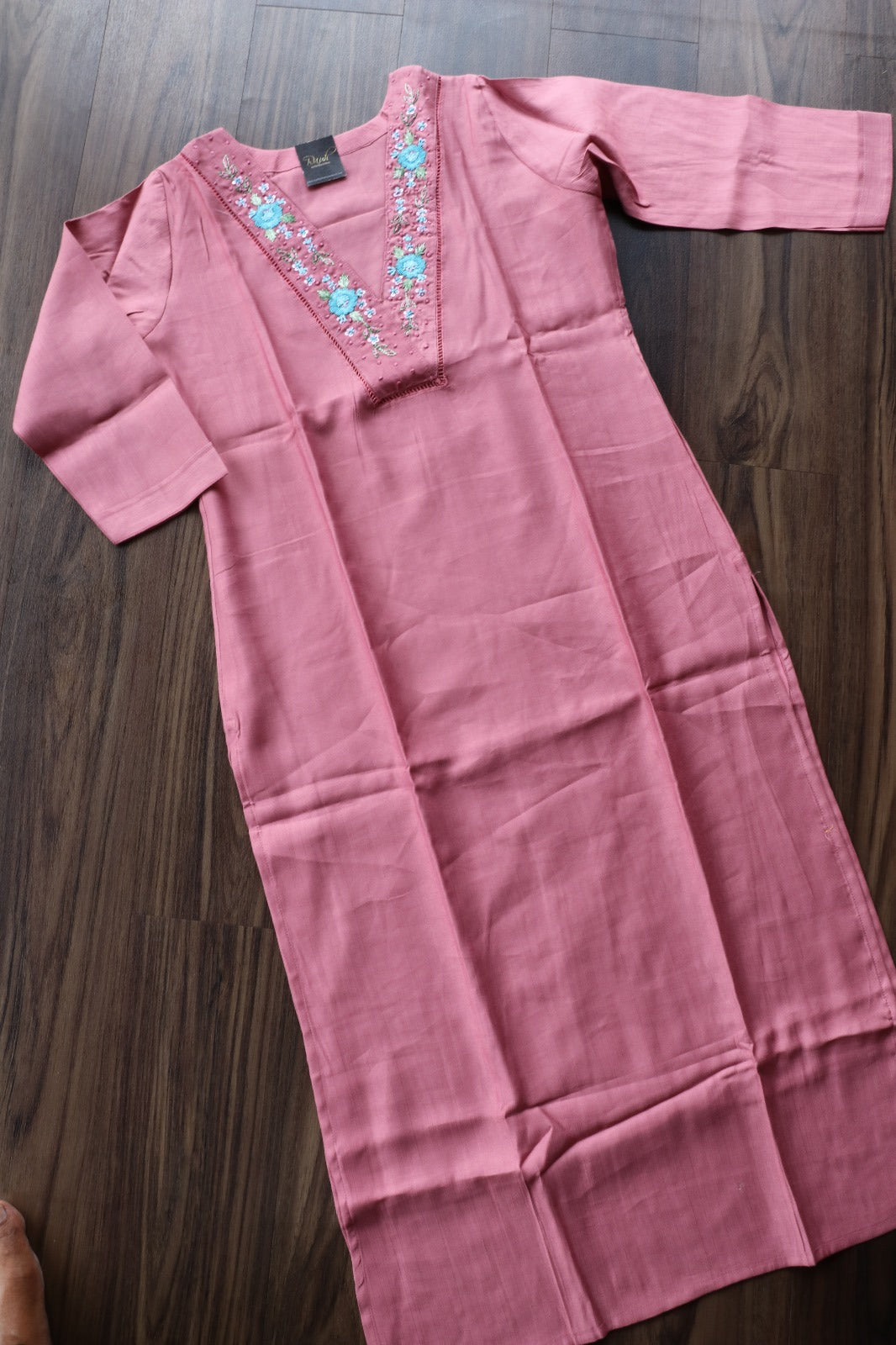 PINK V NECK KURTA