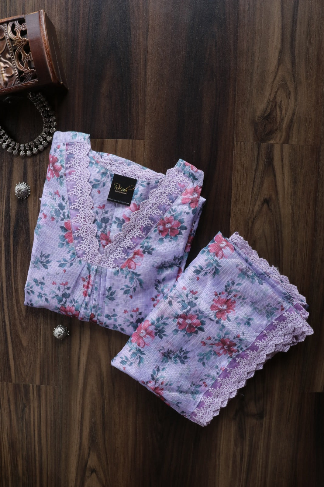 TOP AND DUPATTA SET 2