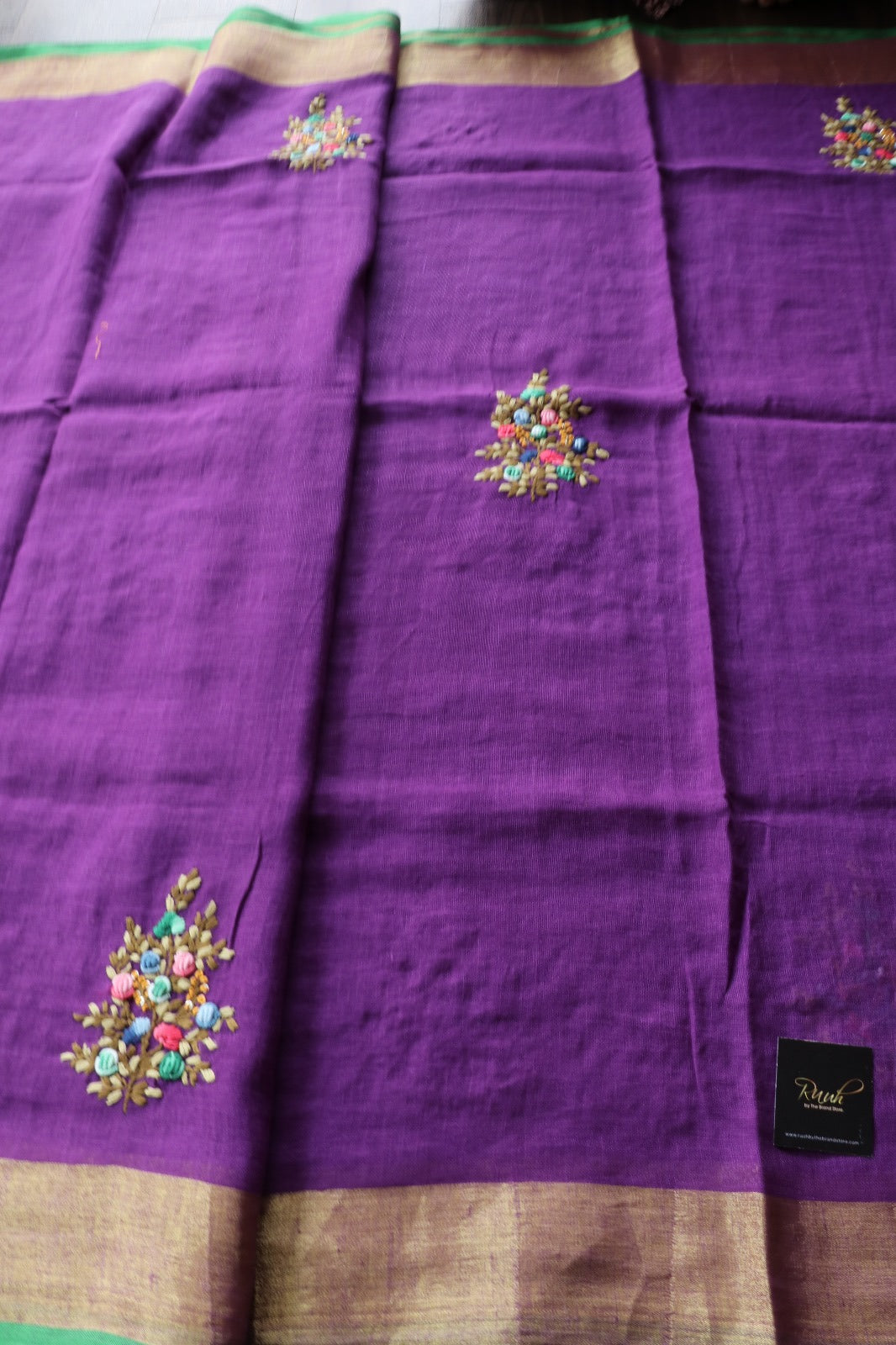LINEN FRENCH KNOT SAREE 4