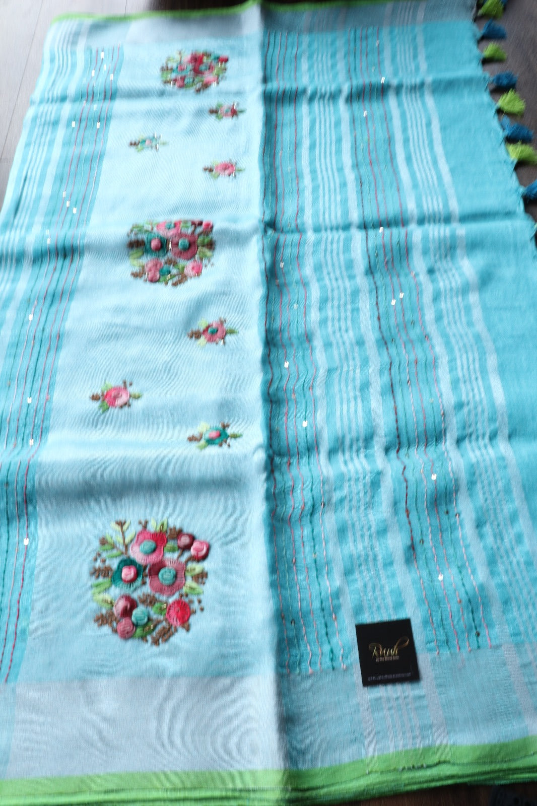 LINEN FRENCH KNOT SAREE 3