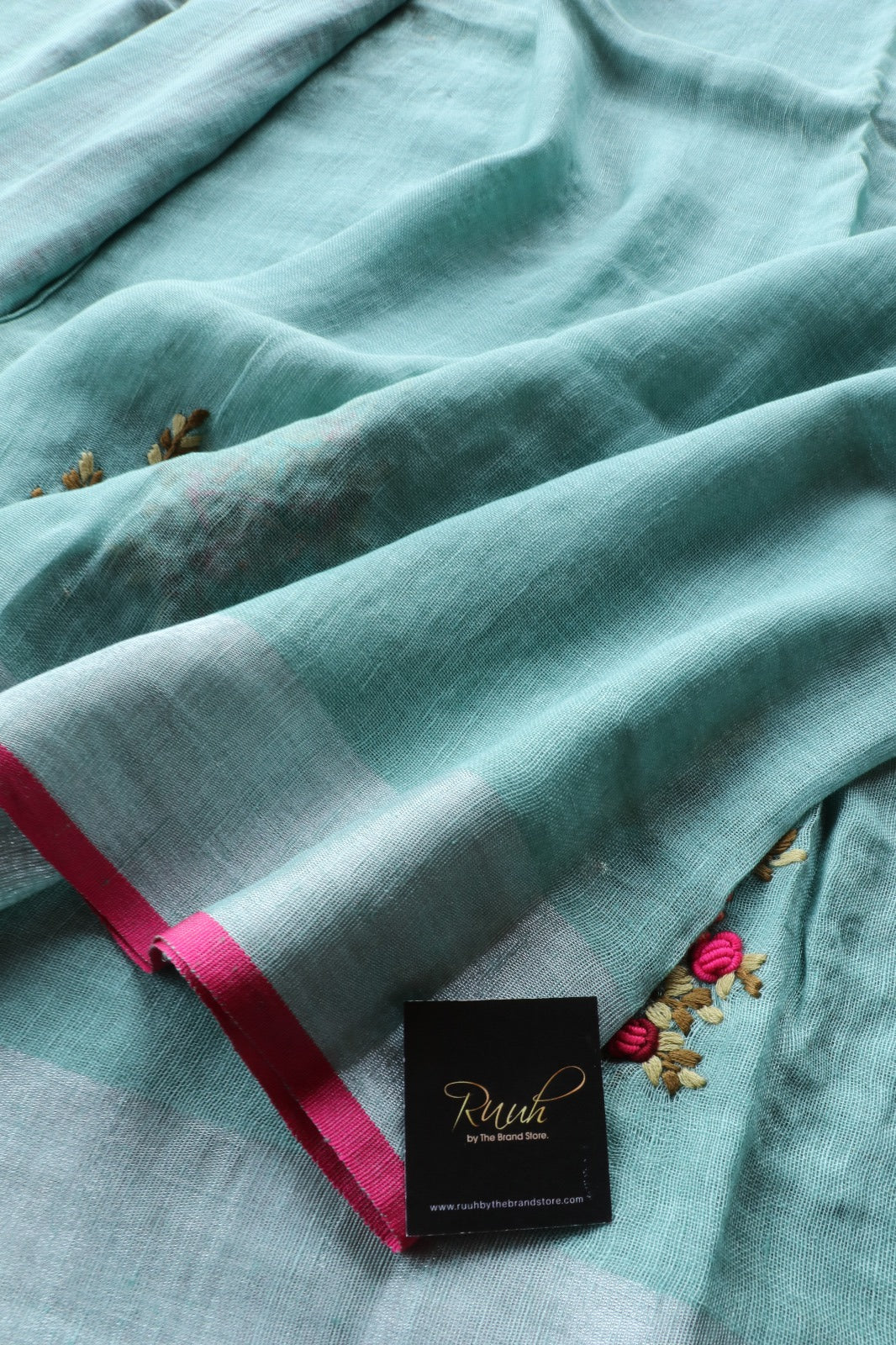 LINEN FRENCHKNOT SAREE 1