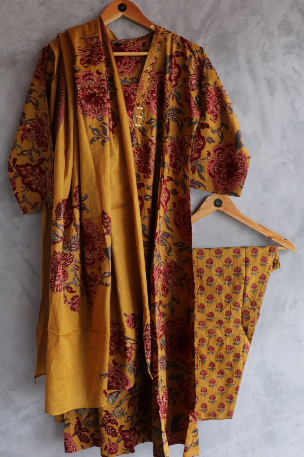 COTTON YELLOW V NECK SALWAR SUIT SET