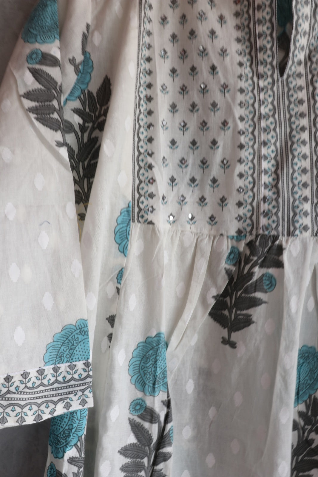 COTTON WHITE SALWAR SUIT SET