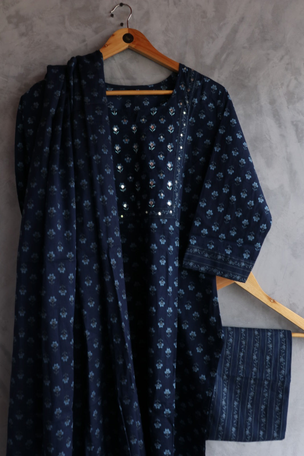 COTTON BLUE STRAIGHT FIT SALWAR SUIT SET