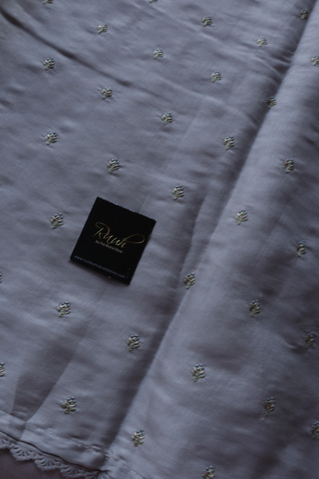 SEMI SILK FLOWER EMBROIDERY