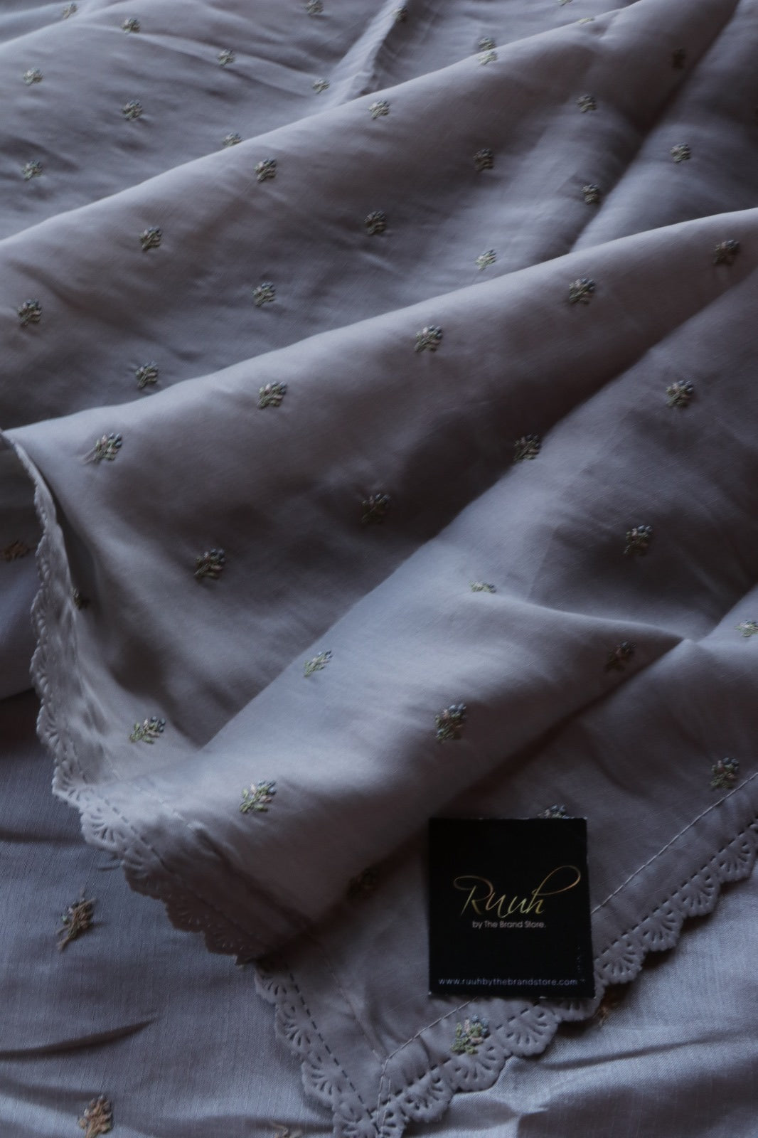 SEMI SILK FLOWER EMBROIDERY