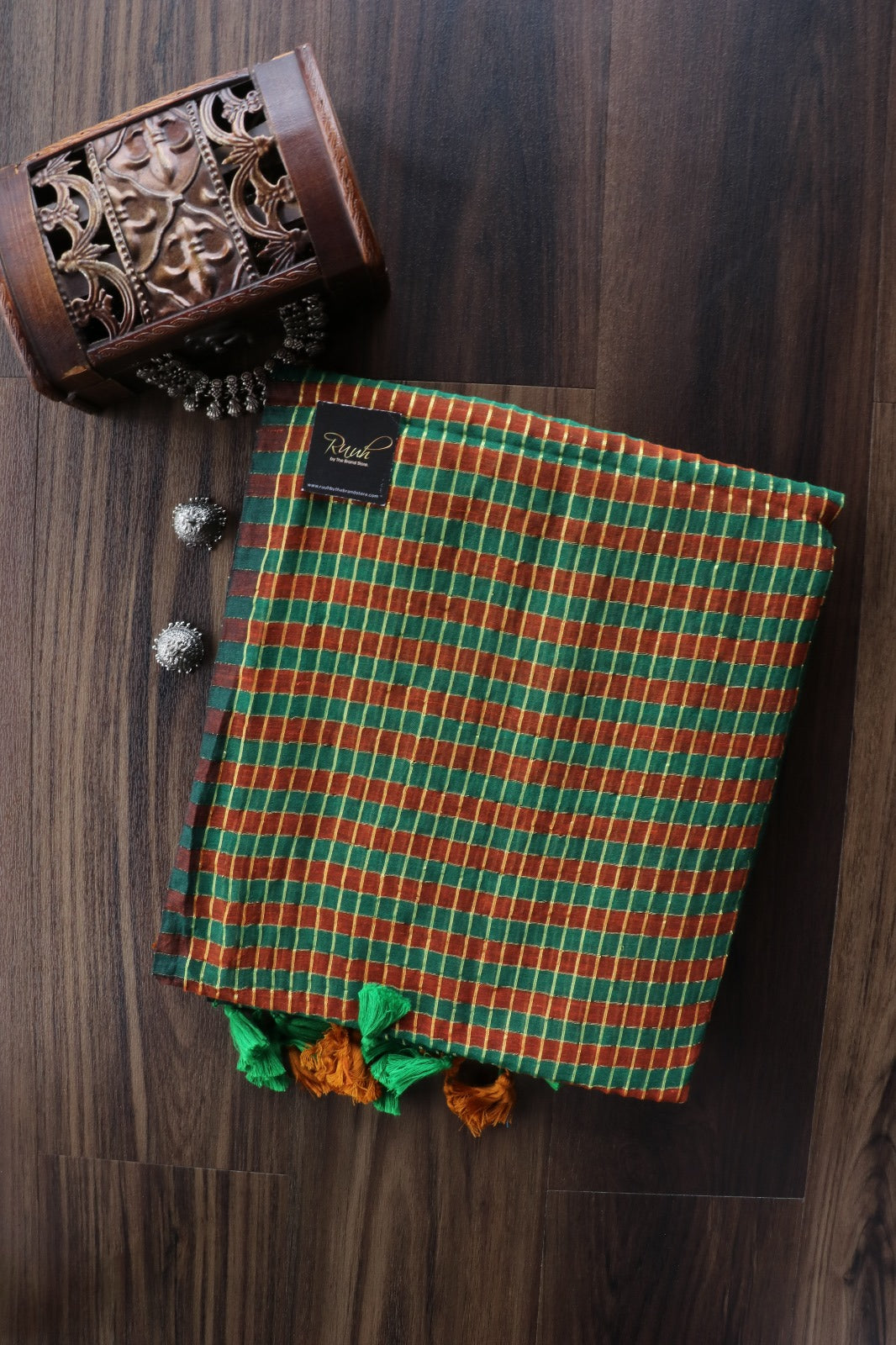 DARK GREEN MUL COTTON WITH GOLDEN ZARI CHECK