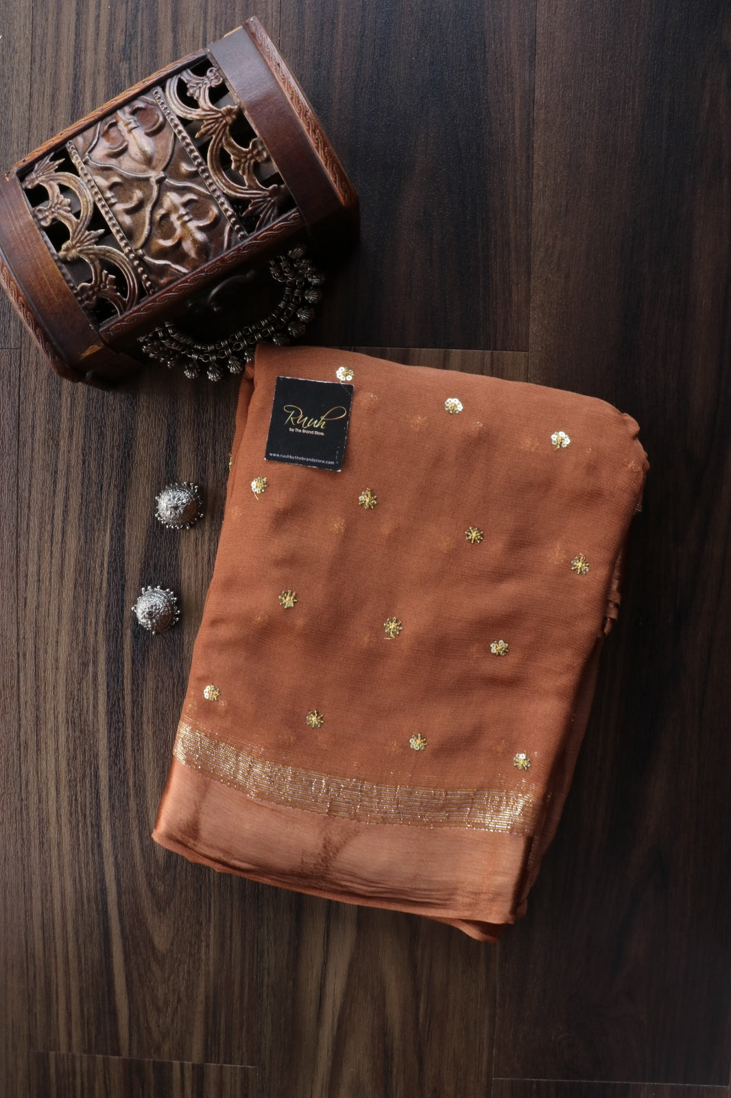 VERY LIGHT BROWN VISCOSE GEORGETTE SAREE