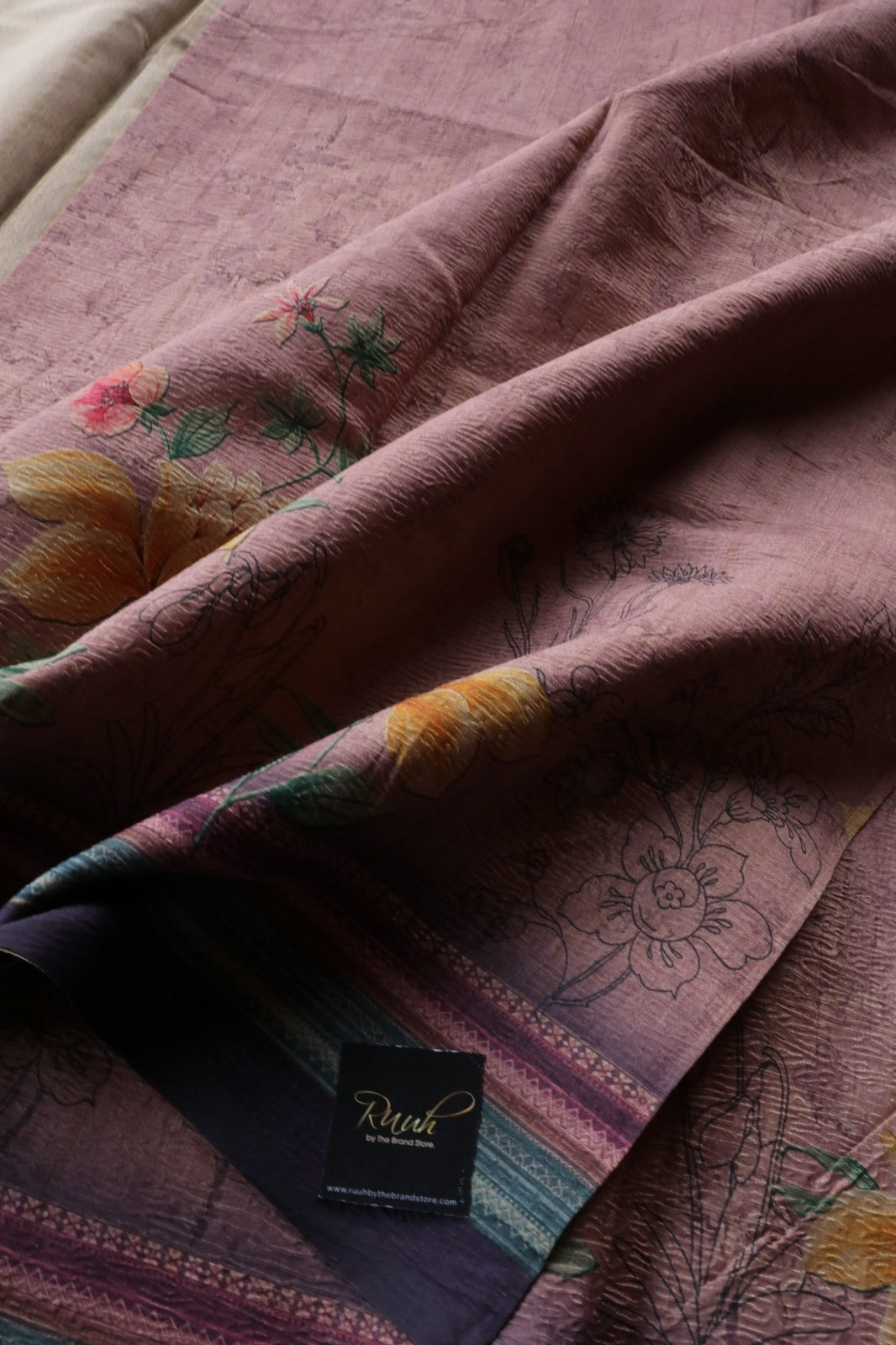 ONION PINK BASE DIGITAL PRINTED CRUSH SILK SAREE