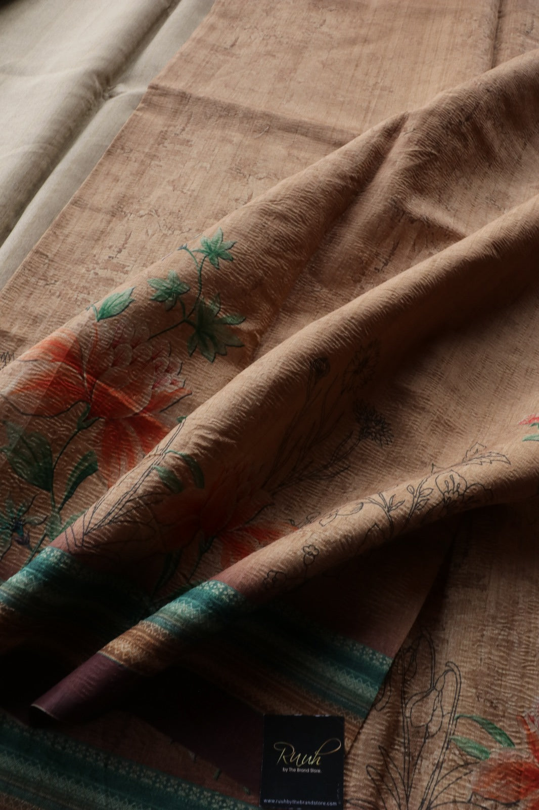 LIGHT BROWN BASE DIGITAL PRINTED CRUSH SILK SAREE
