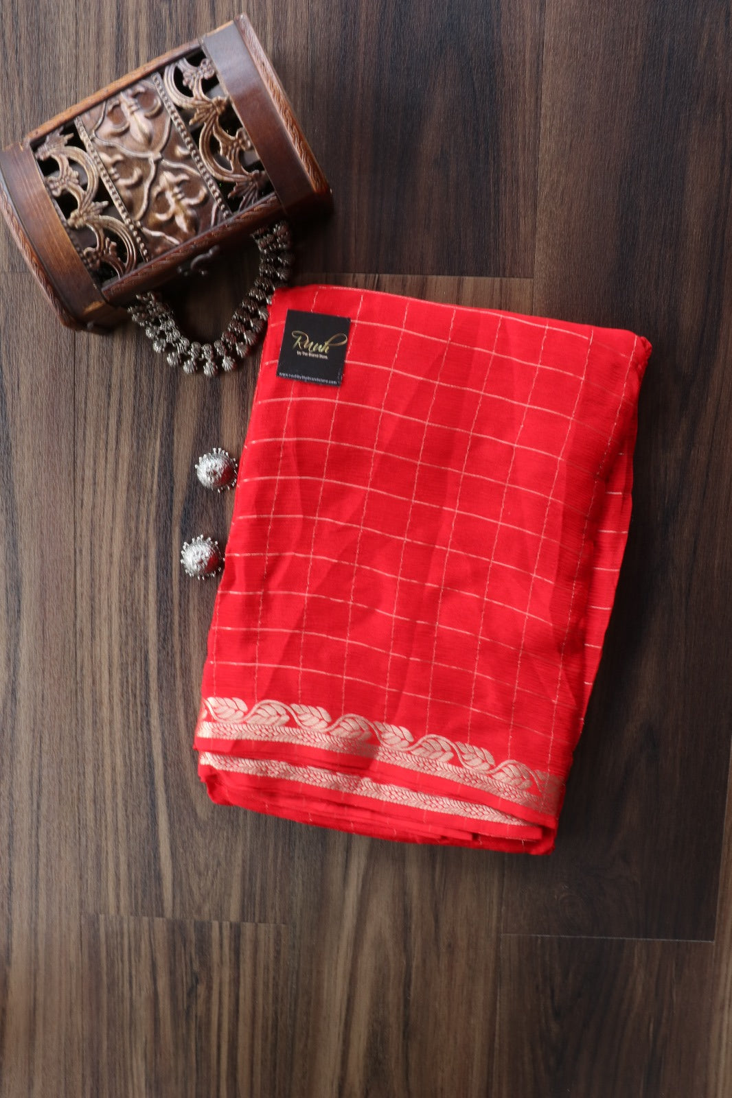 RED VISCOSE CHINNON CRUSH SAREE