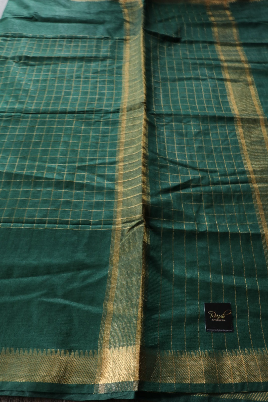 DARK GREEN SEMI SILK CHECKS