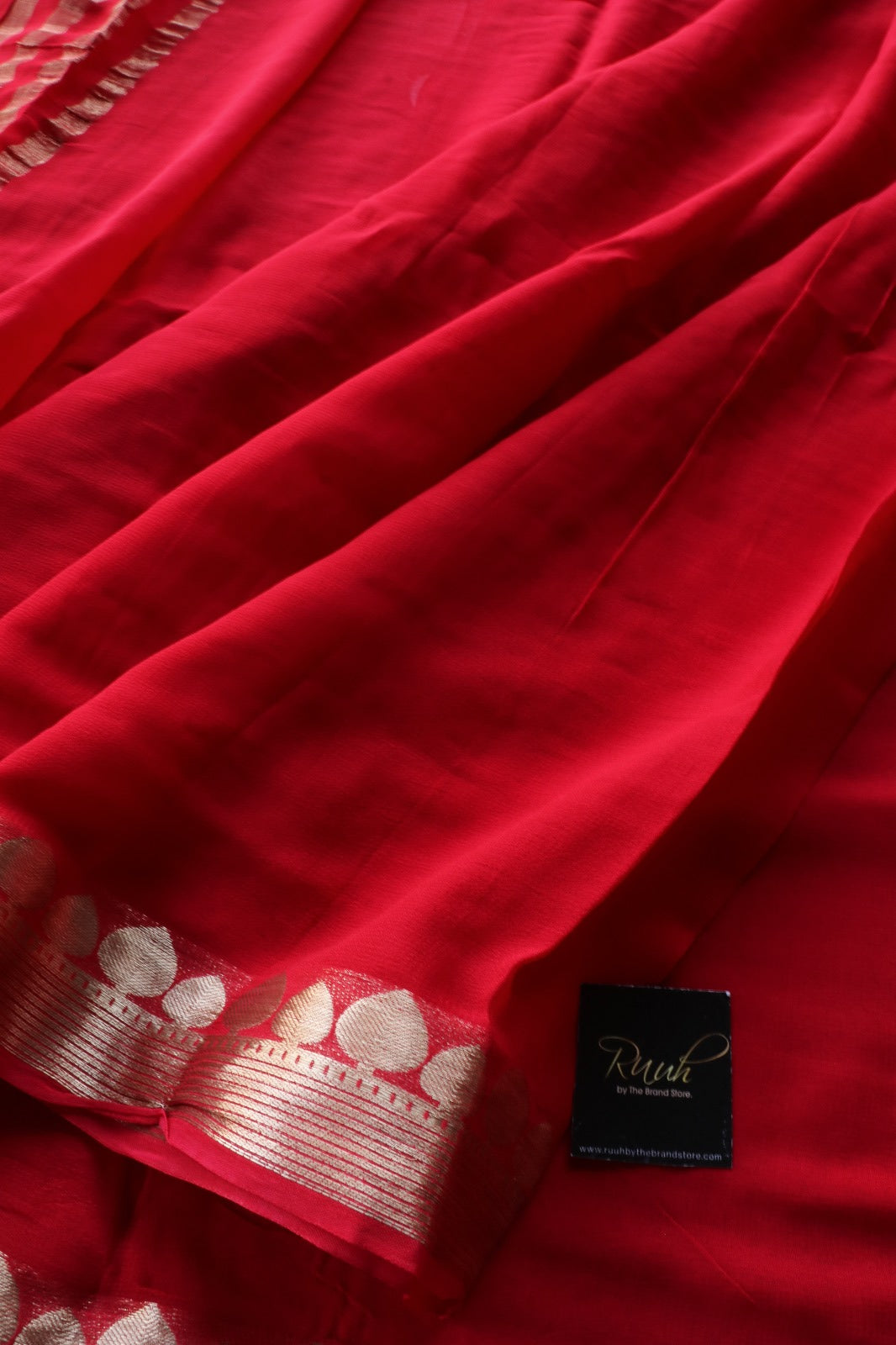 RED VISCOSE GEORGETTE SAREE