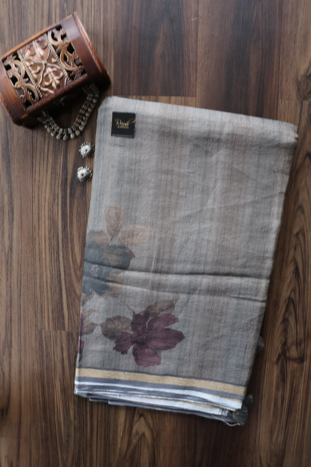DESIGNER CRUSH DIGITAL PRINTED SAREE 6