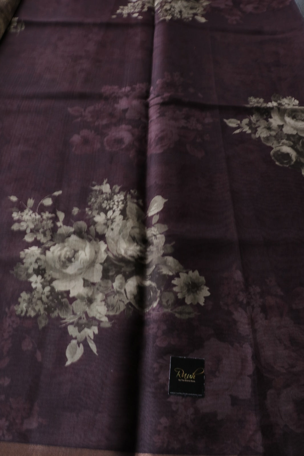 SEMI SILK SAREE WITH FLORAL PRINTS