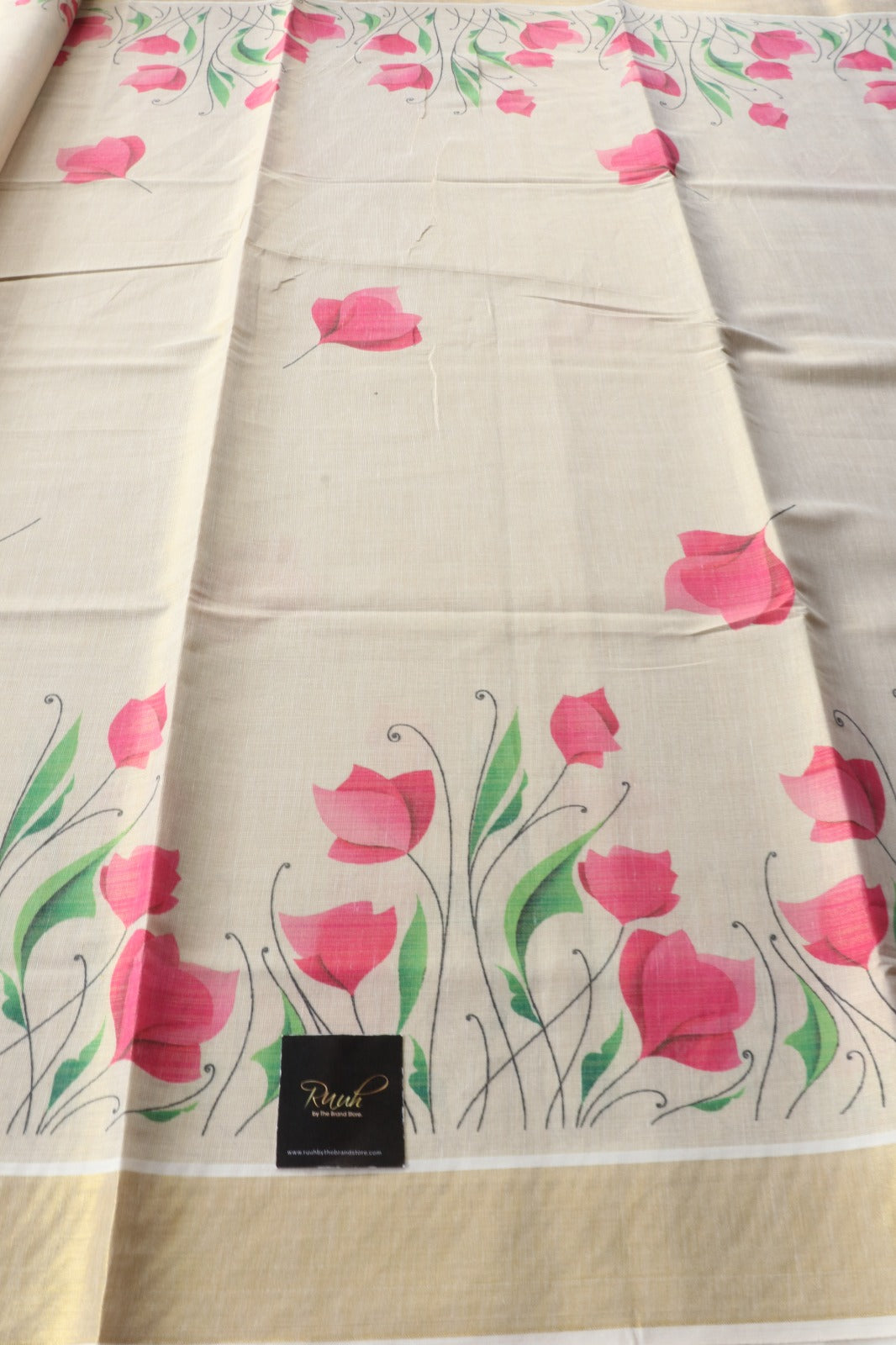 PINK FLORAL PRINTED KERALA TISSUE SAREE