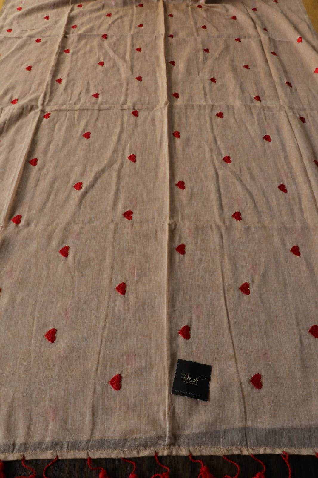 RED HEART EMBROIDERED MULMUL SAREE