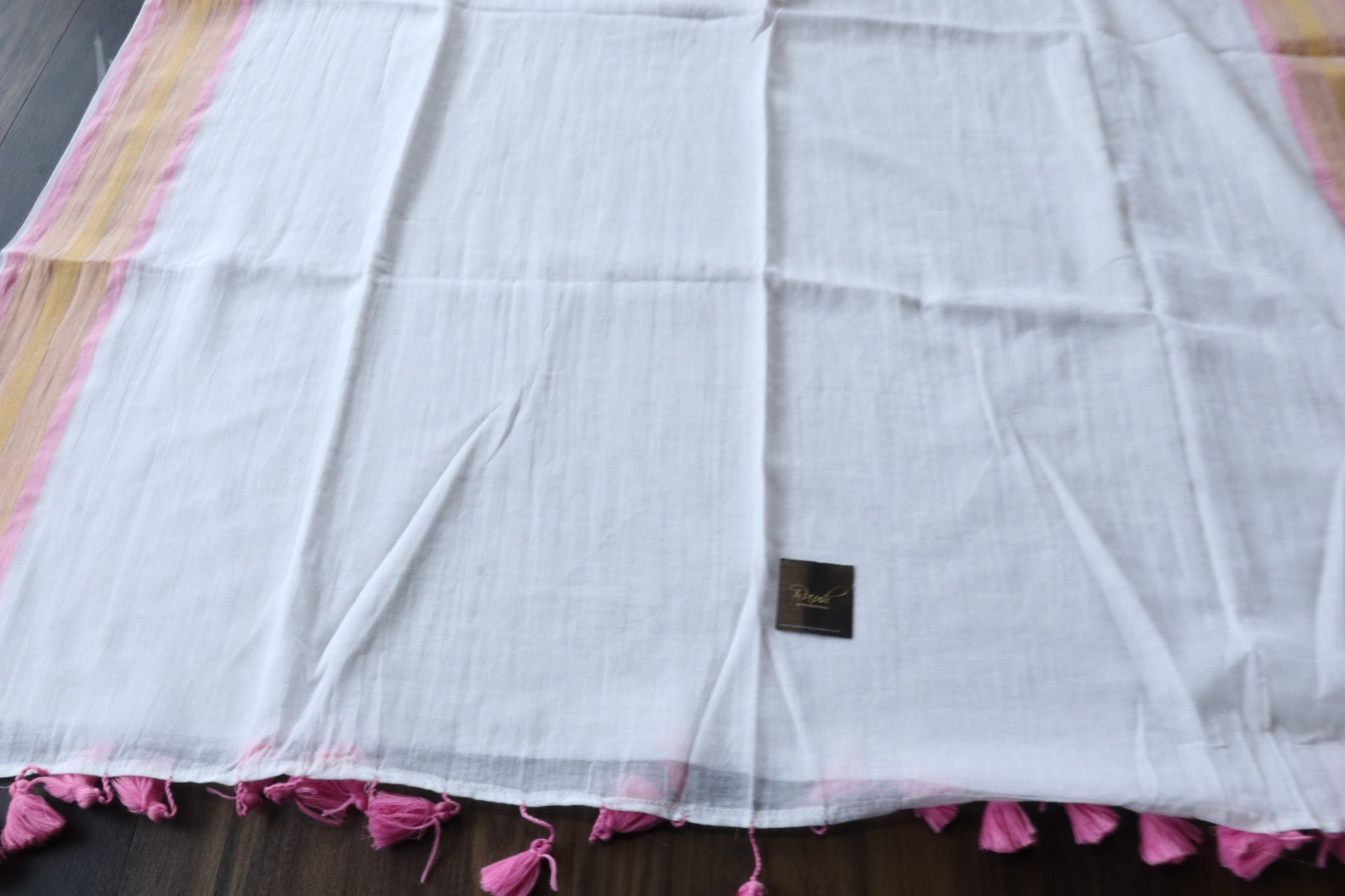 MULMUL COTTON SAREE WITH LIGHT PINK AND GOLD BORDER TBS26MZ