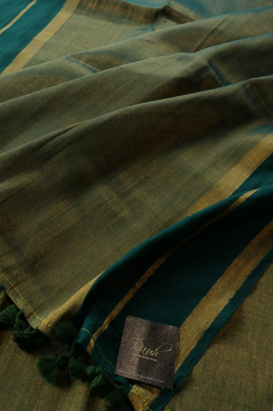 DARK GREEN MUL COTTON WITH ZARI TISSUE