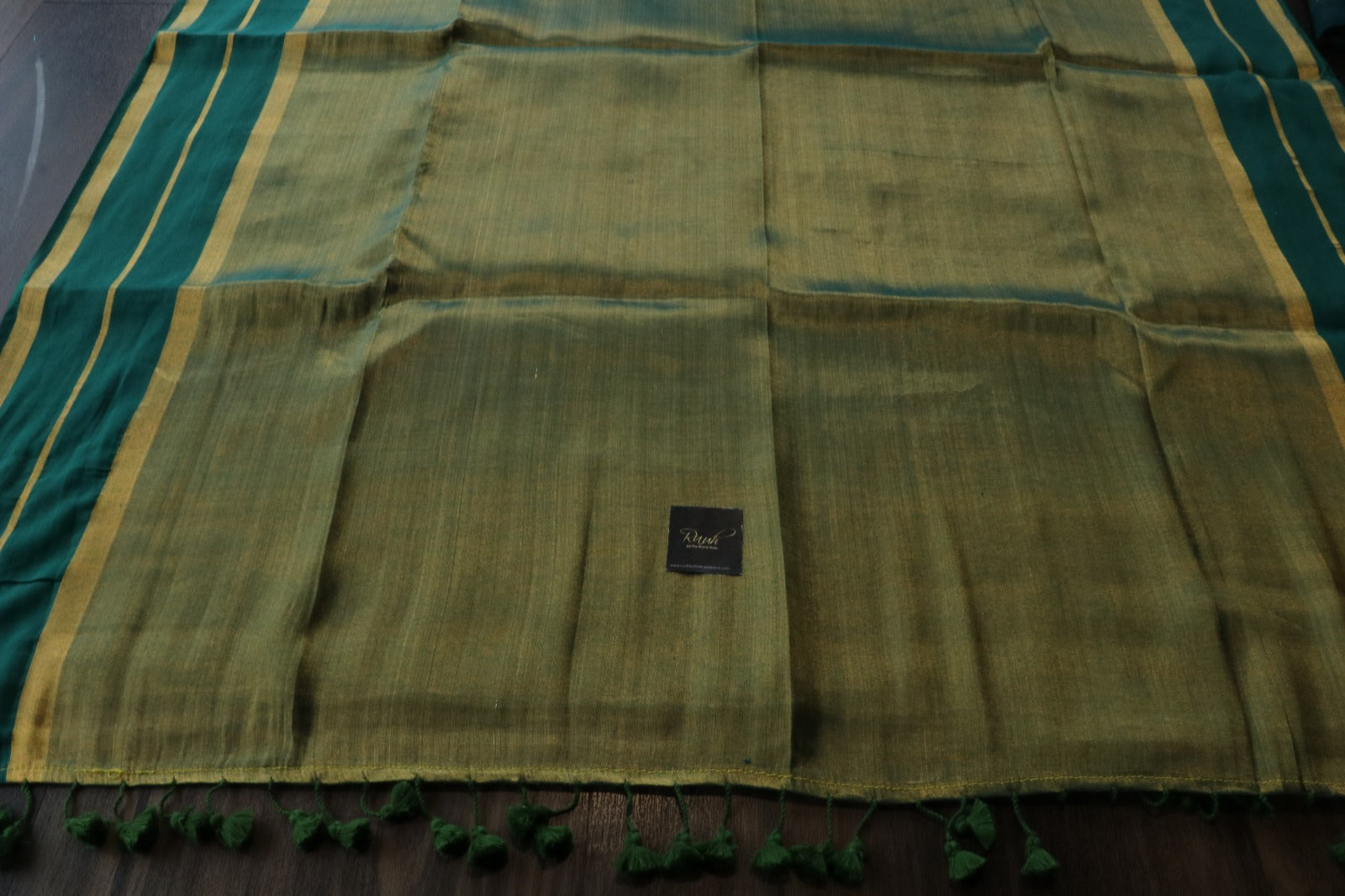 DARK GREEN MUL COTTON WITH ZARI TISSUE