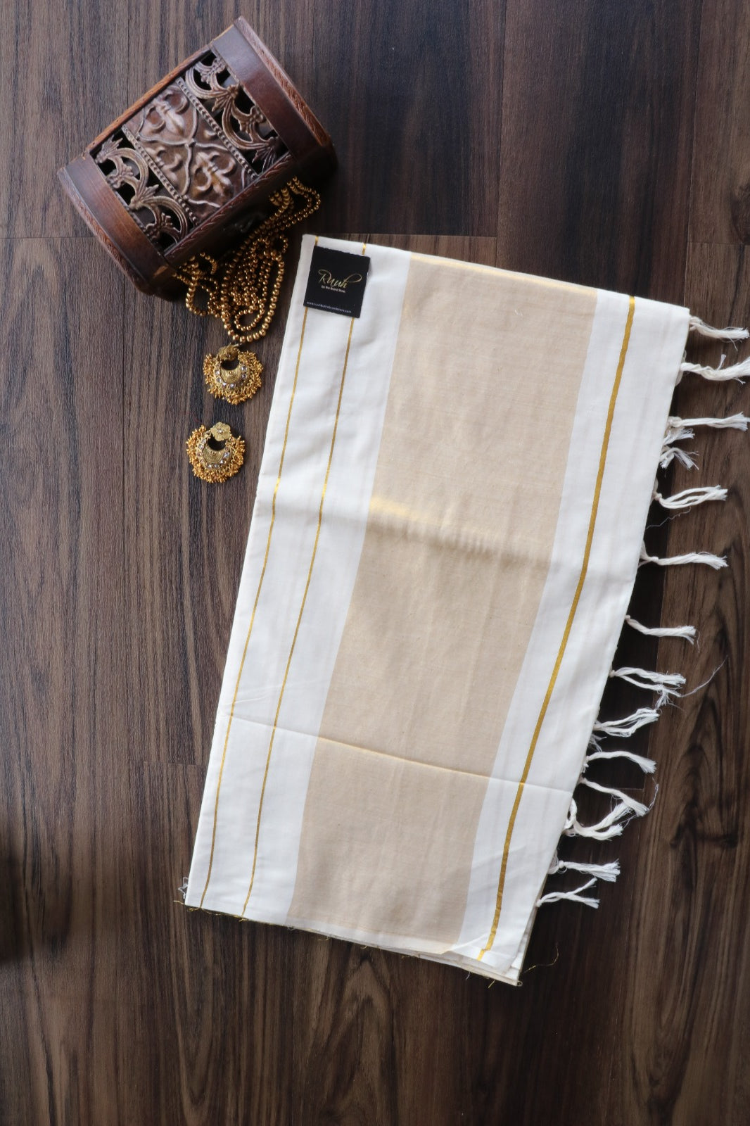 COTTON VERTICAL STRIPE BORDERLESS SAREE