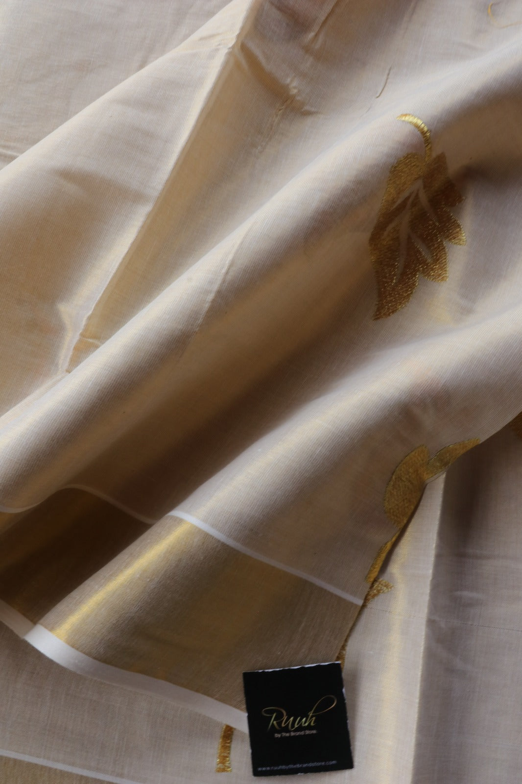 AALILA EMBROIDERY ON TISSUE
