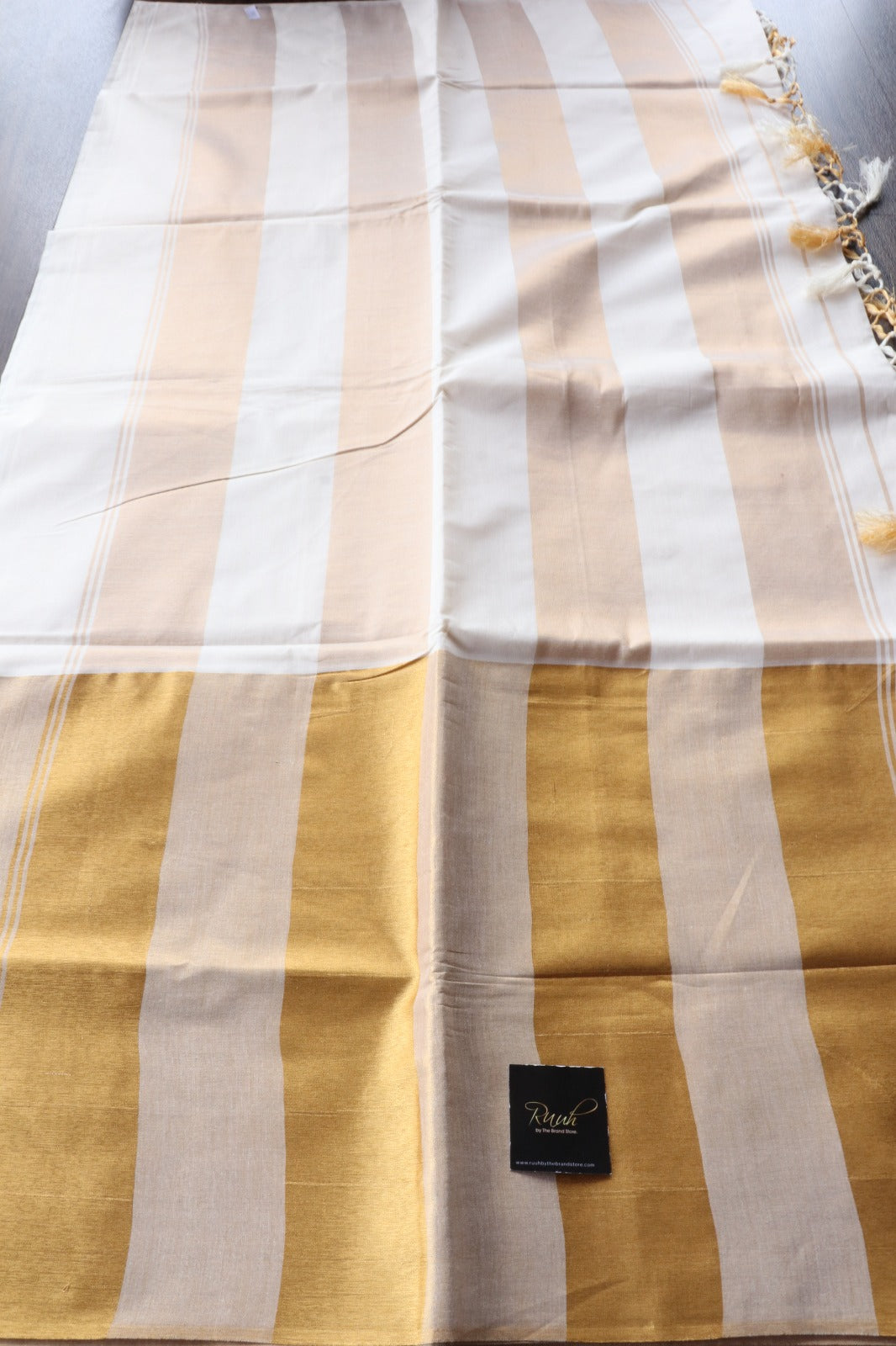 COTTON SAREE WITH BIG ZARI BORDER