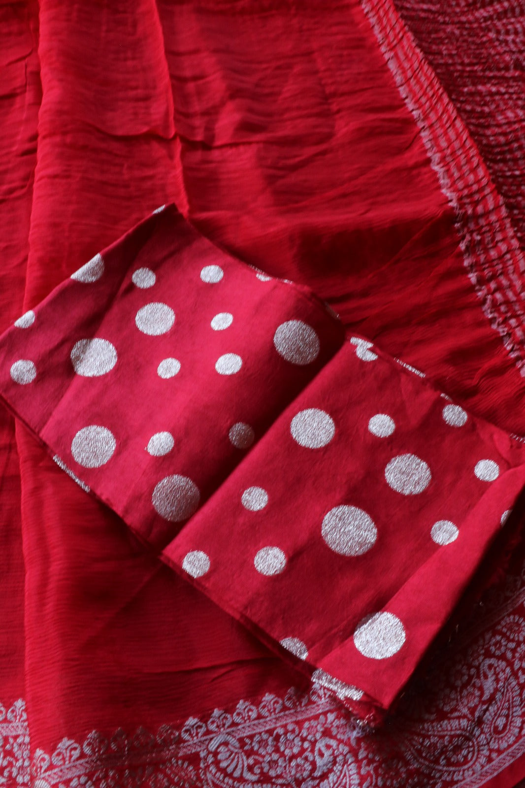 RED VISCOSE CHINNON SAREE