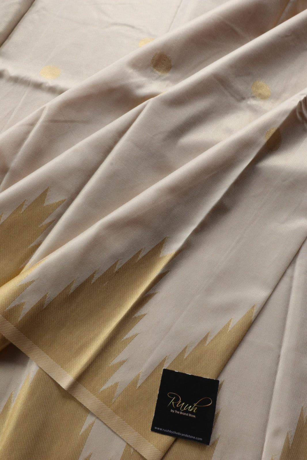 SEMI SILK WITH TEMPLE BORDER