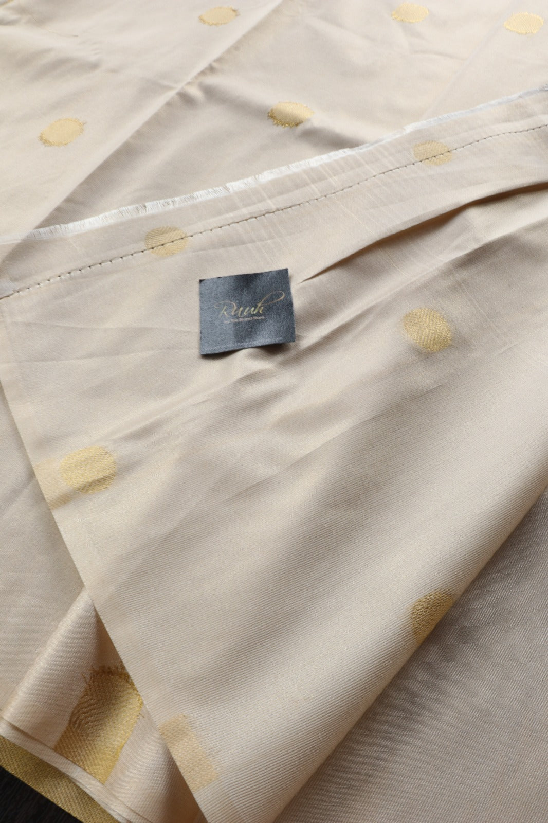 SEMI SILK WITH TEMPLE BORDER