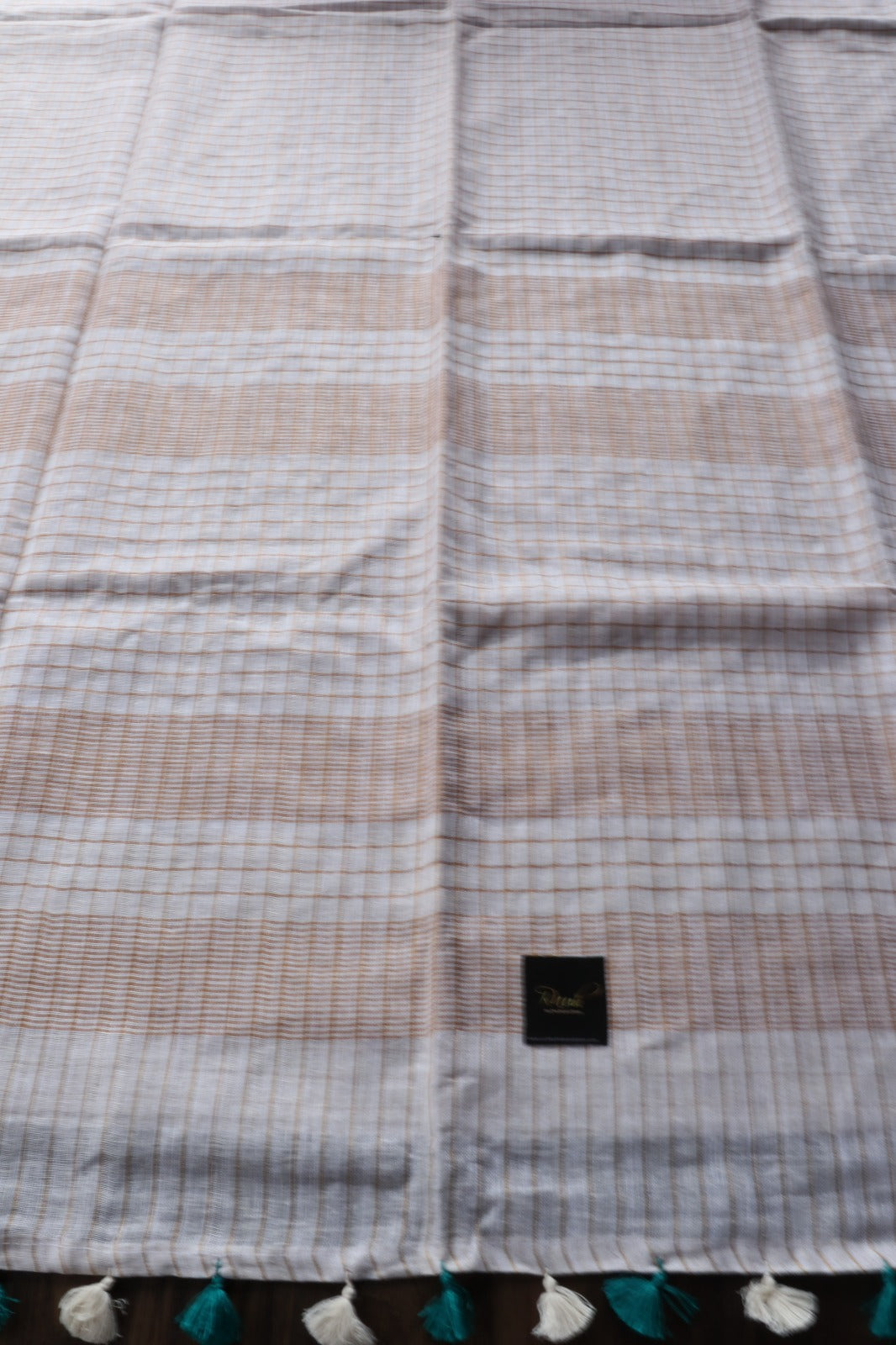 LINEN CHECKS WITH BLACK EDGING