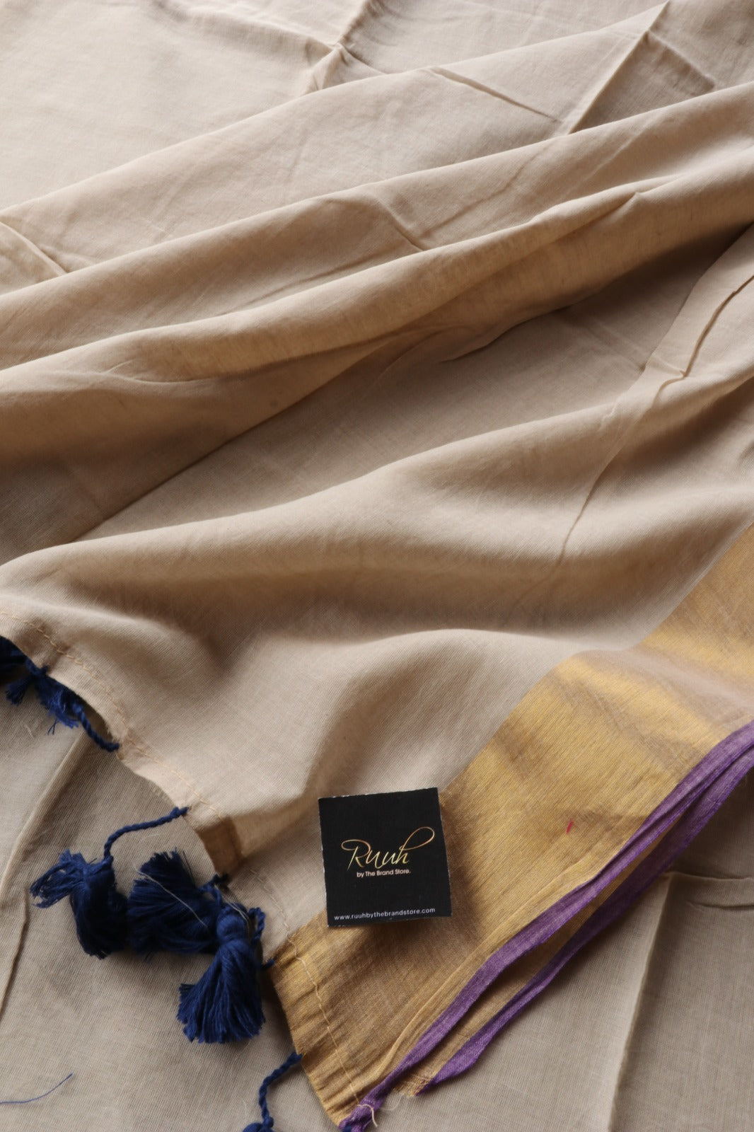 MULMUL ZARI BORDER WITH LAVENDER EDGING