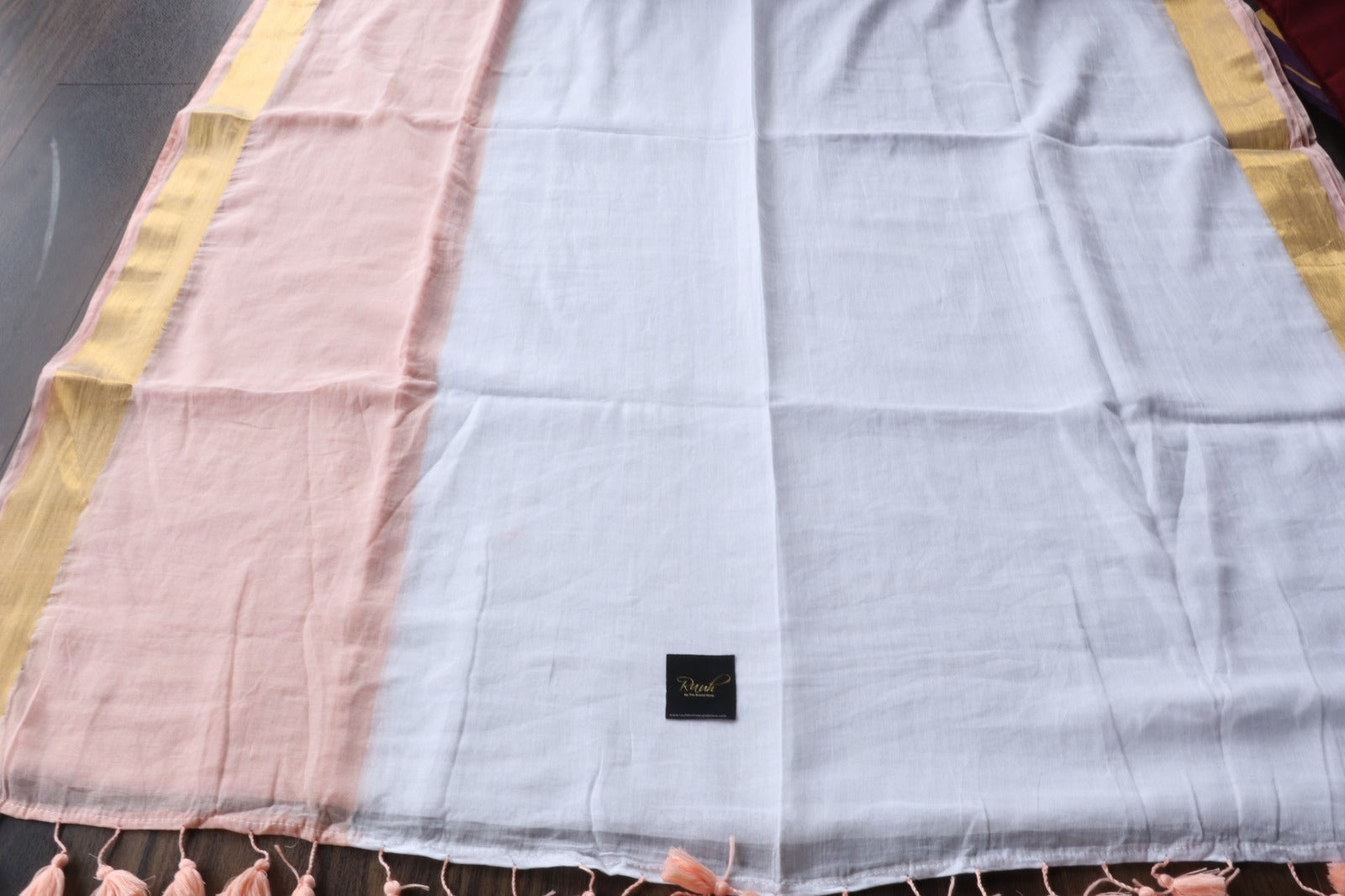 MULMUL COTTON WHITE - PEACH COMBINATION