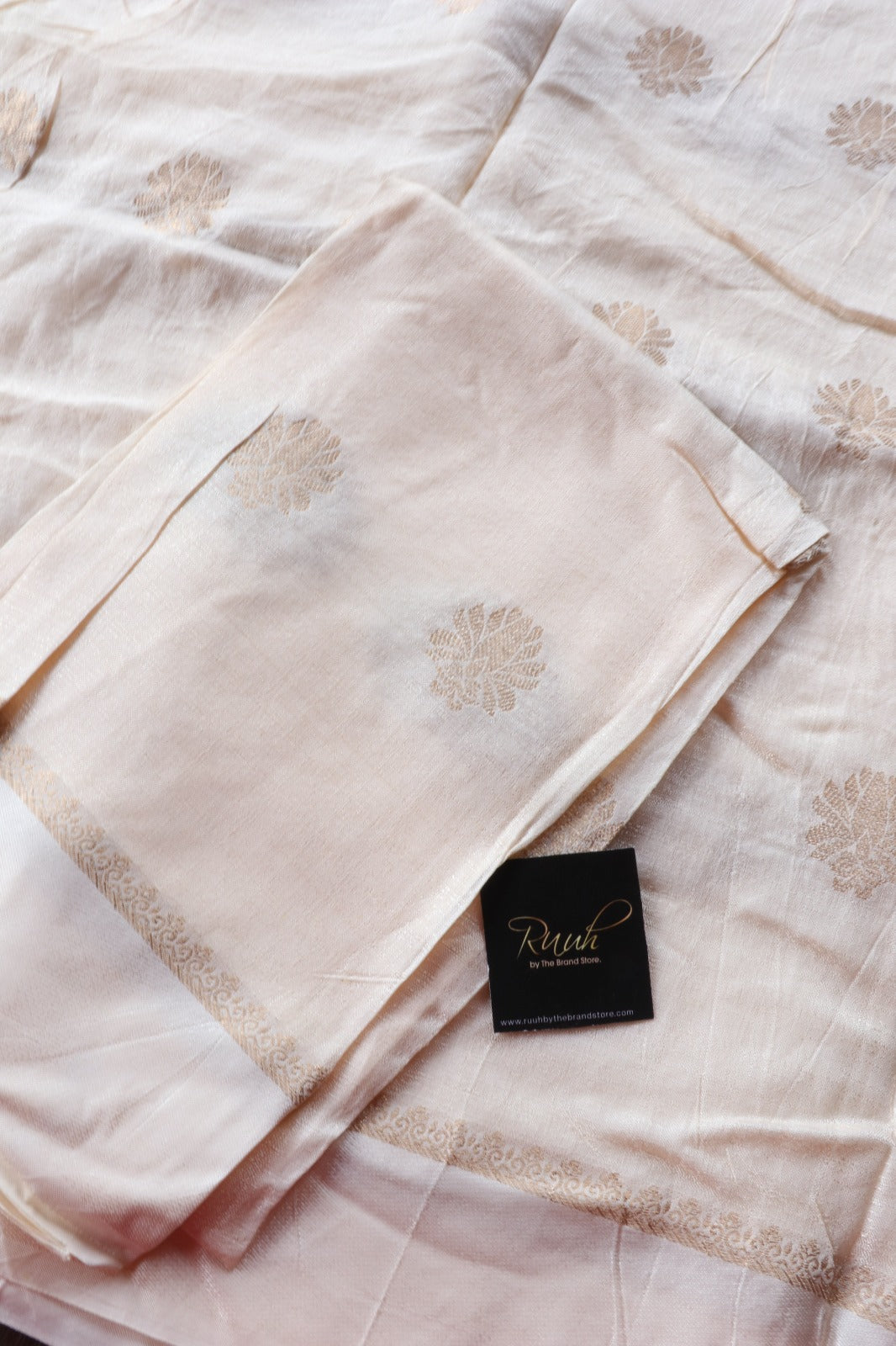 VISCOSE KHADI SILK IN CREAM COLOUR