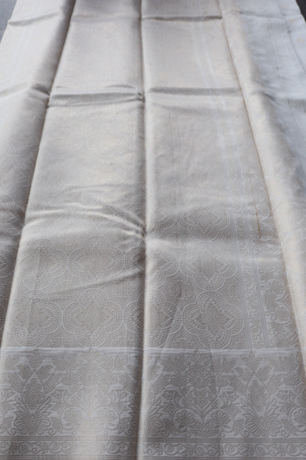 WHITE SAREE WITH SILVER WEAVE